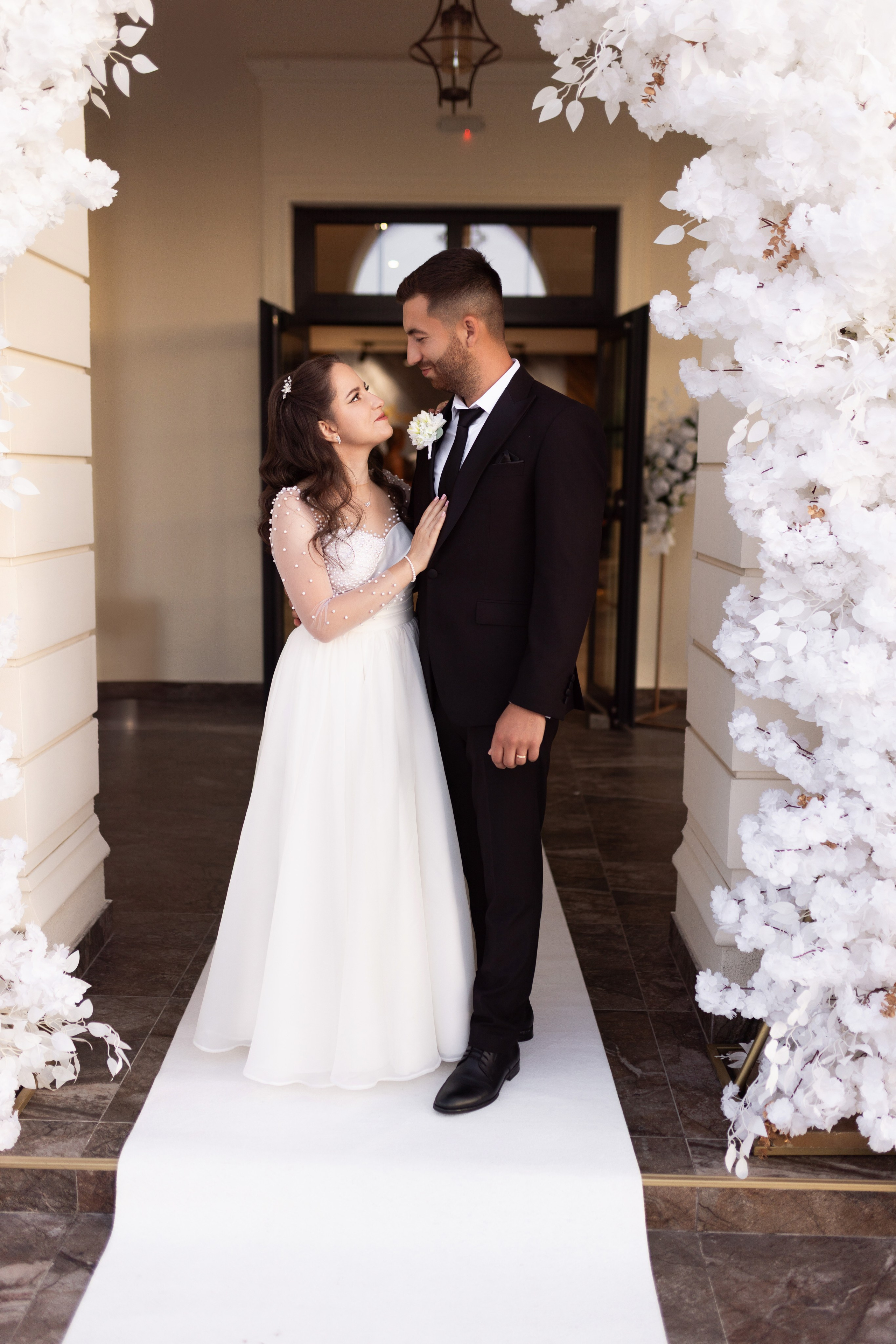 Ana-Maria & Bogdan. Vlad Aconstantinesei Photographer