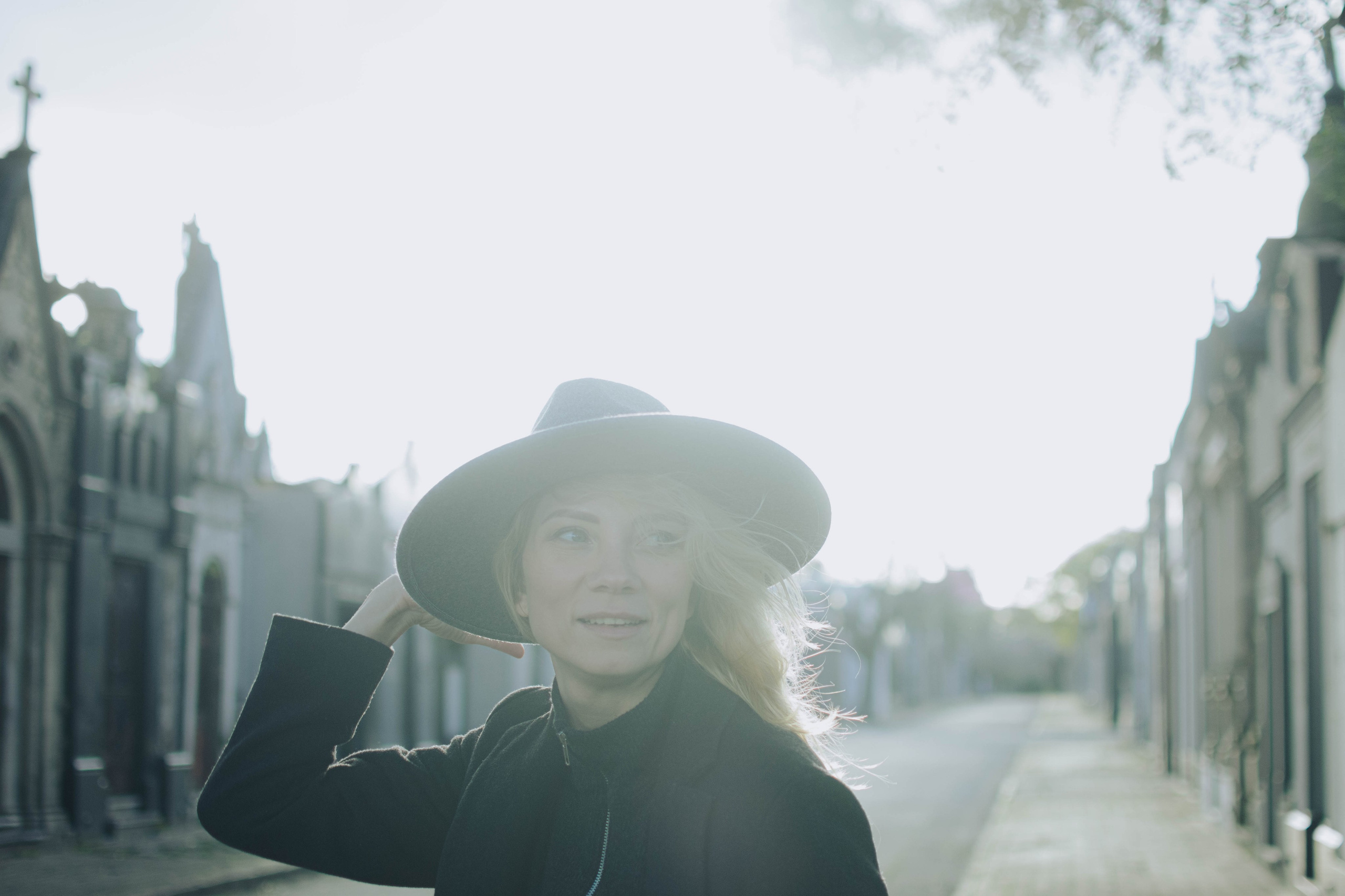 BAires and Zoya. Photographer @elmirkami in the city of Buenos Aires