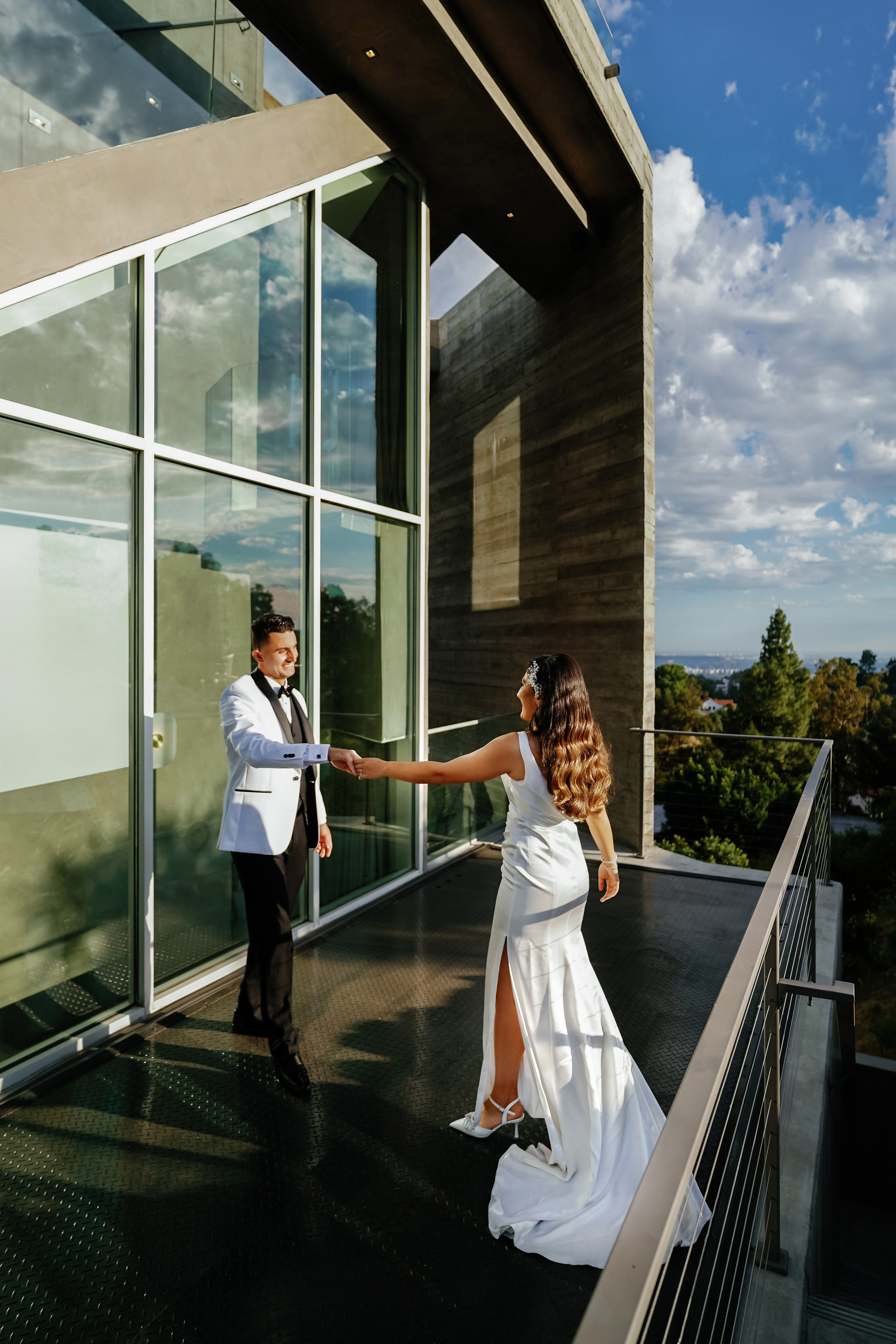 Wedding at the Hollywood Sign Venue, Los Angeles, California. Wedding Photography & Videography Team in California, Los Angeles, San Francisco, San Diego and Travel