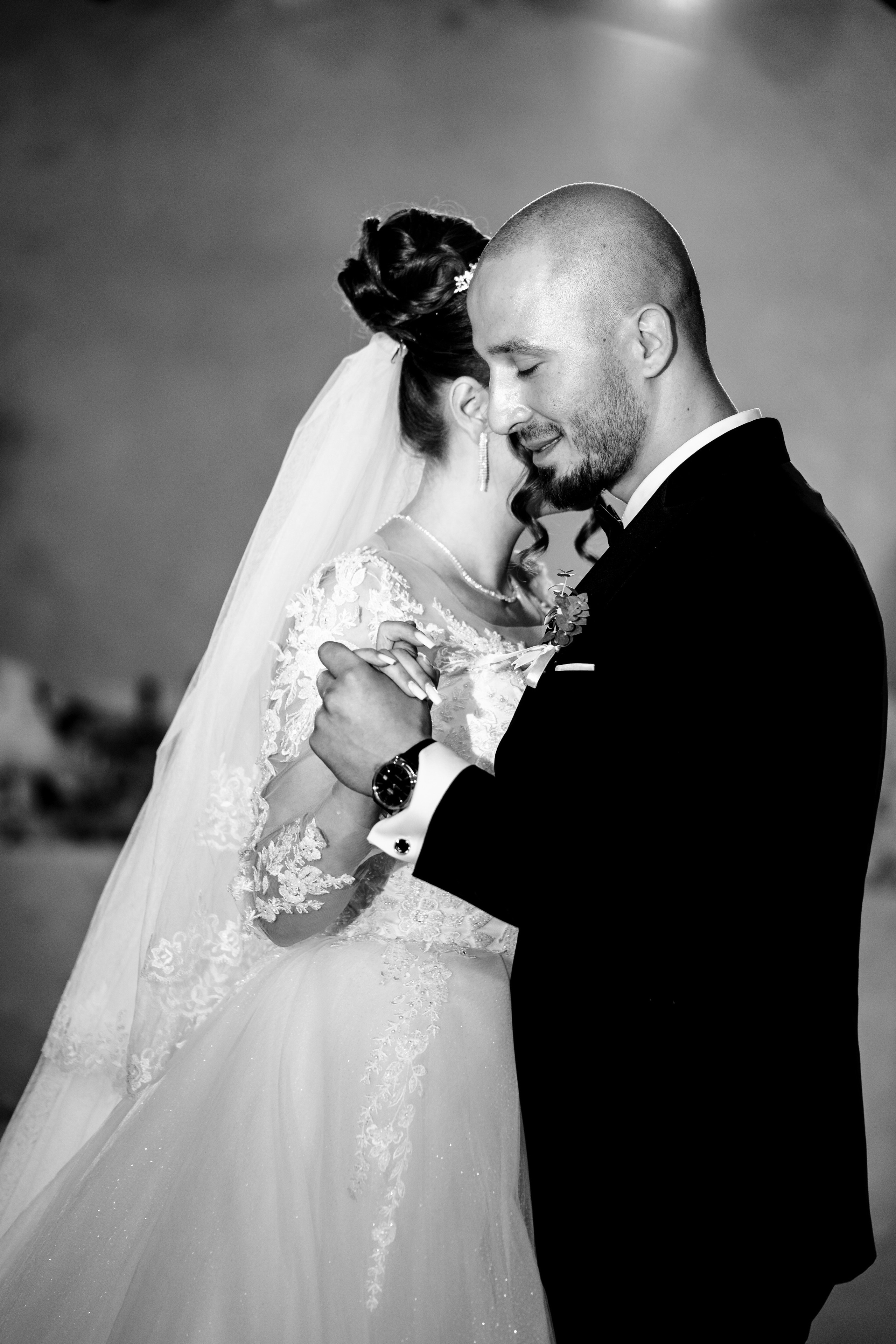 Ionela & Alex. Acasă