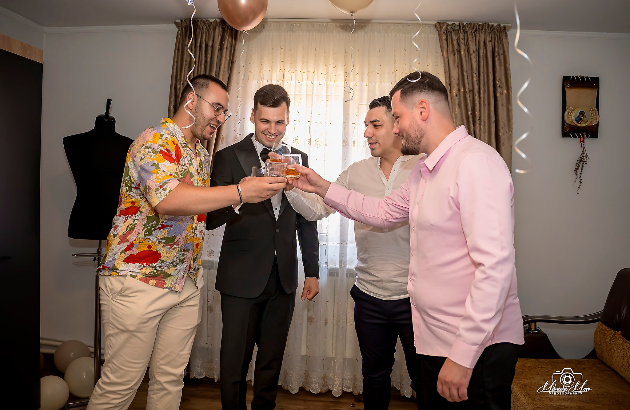 Fotograf de nunta Constanta. Servicii foto video Constanta. MCM Happy Studio – Fotograf și Videograf Nuntă