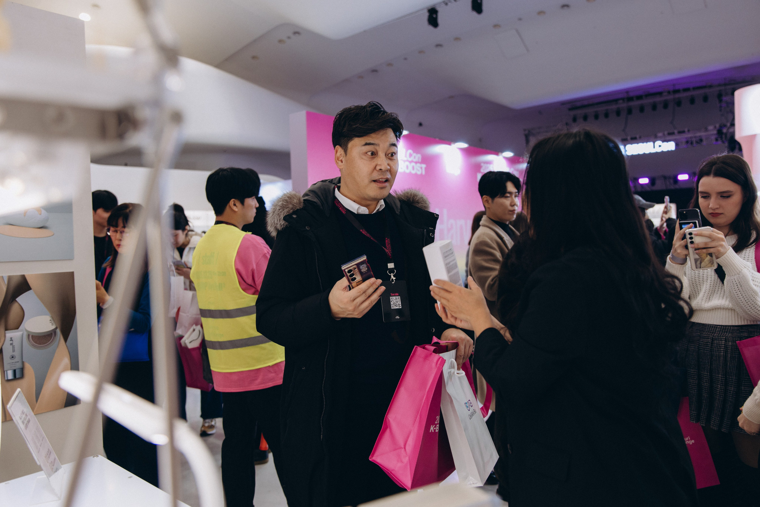 Seoul beauty expo 2025 (Black Rice). Portrait photographer in South Korea Olga Lian