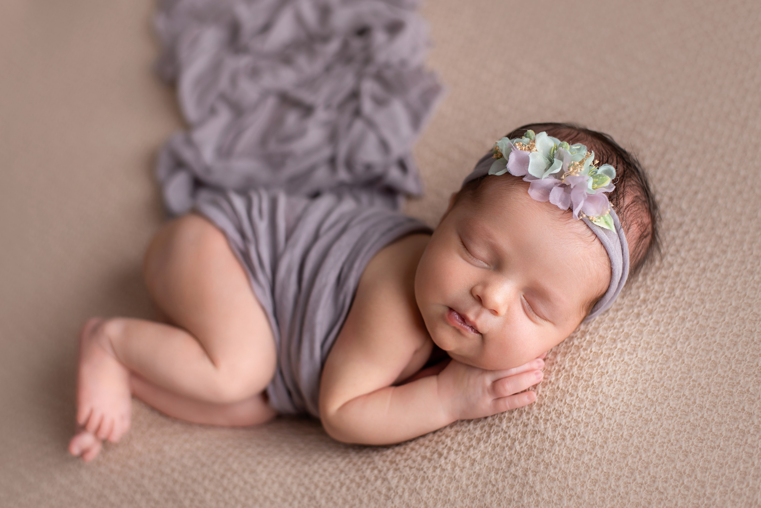 Ameliya 8 days. In-home newborn photography Raleigh & area Katya Kulikova