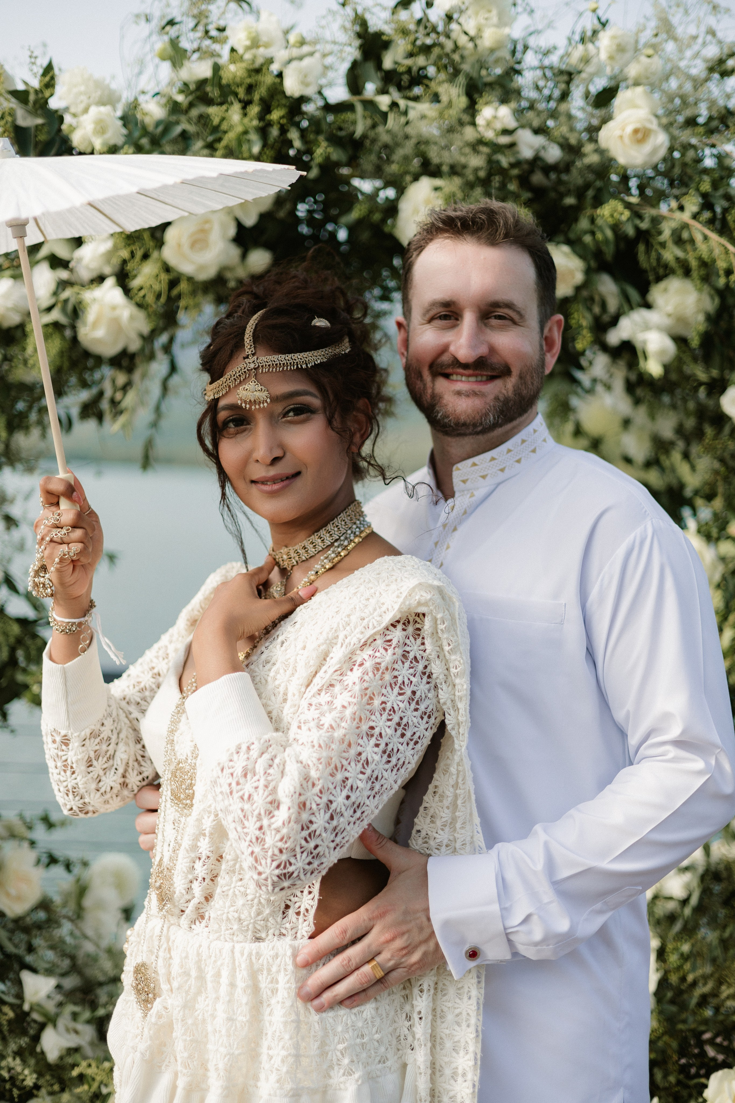 Thesakaya and Kevin. Photographer Anna Nazarenko