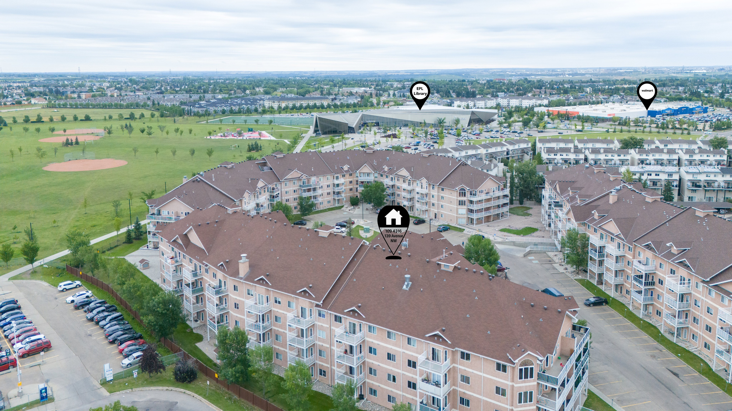 REAL ESTATE & COMMERCIAL PHOTOGRAPHY — EDMONTON. Prived Creation