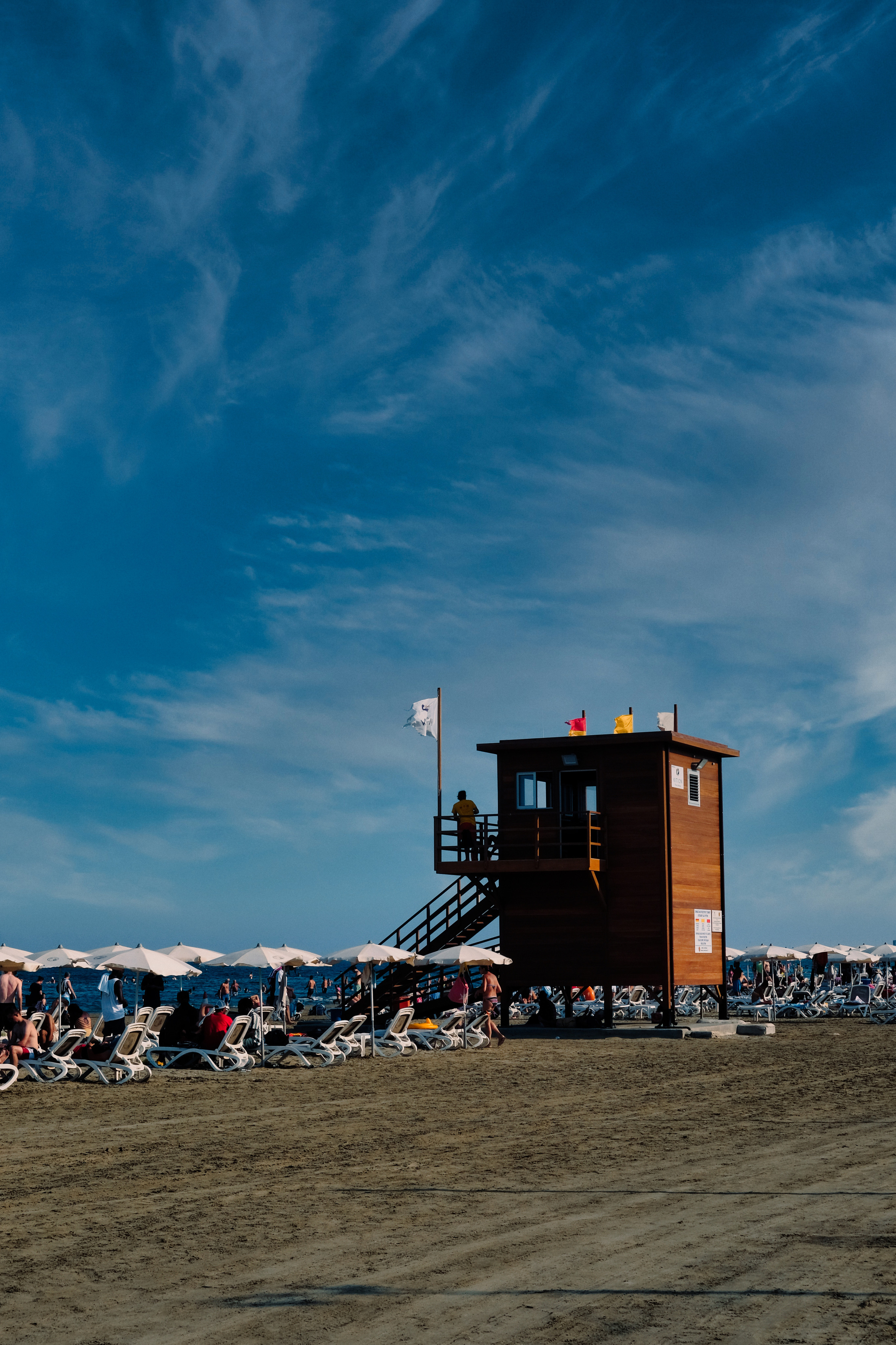 Finikoudes Beach (Larnaca) | Street Photography | Cyprus