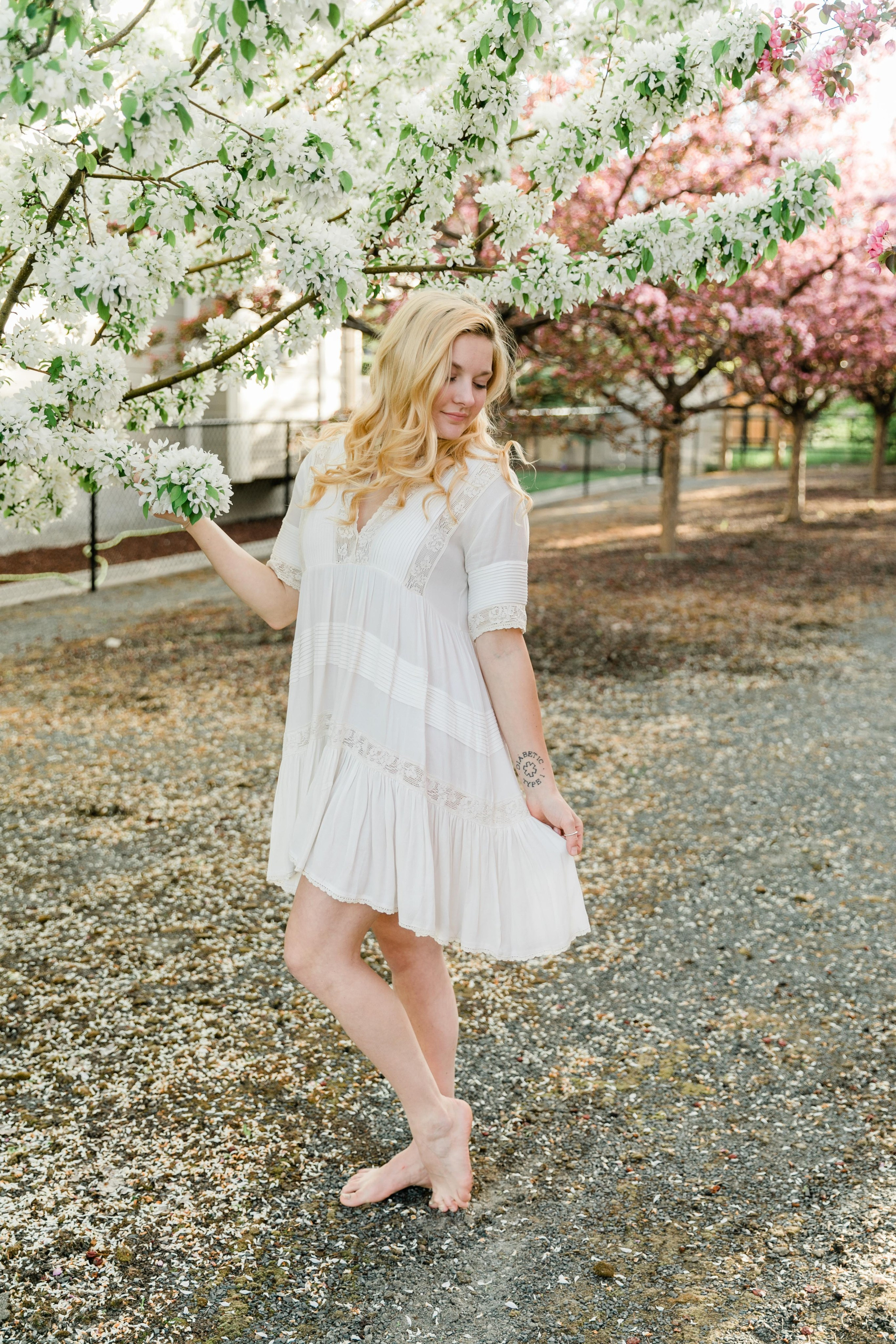 Leanne — Cherry Blossoms. Fotografía accesible en Calgary