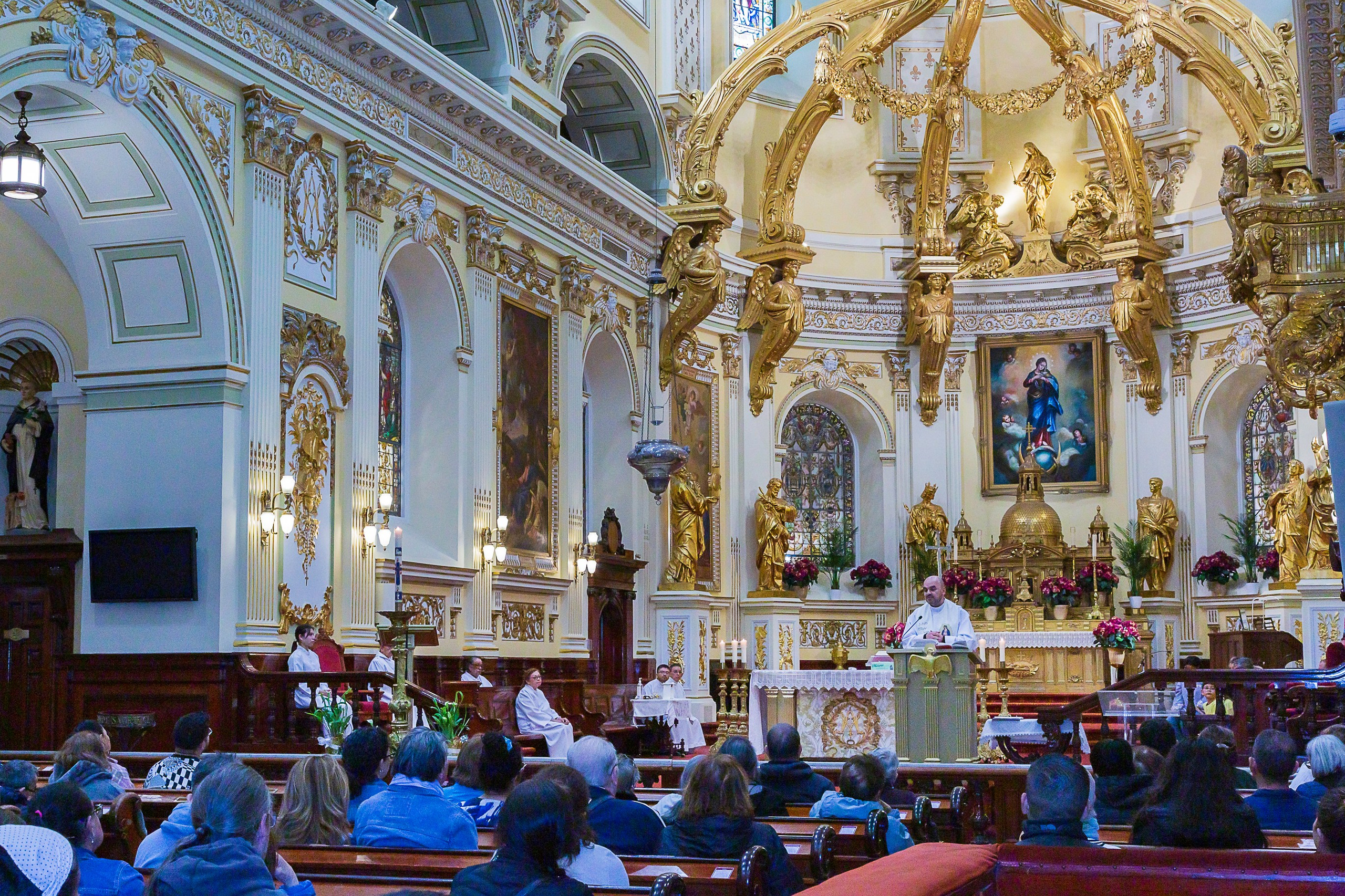Sainte Anne de Beaupre et Quebec. Studioplaza8