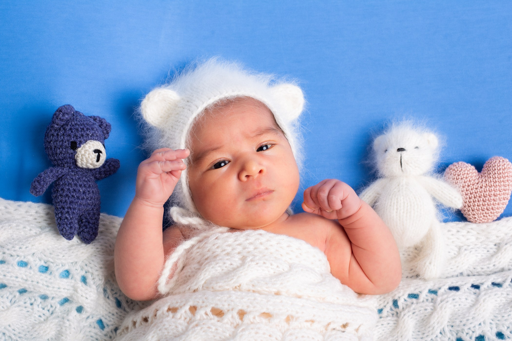 Vestuario Newborn. Fotógrafo en Mataró, Eugenia Shikhina