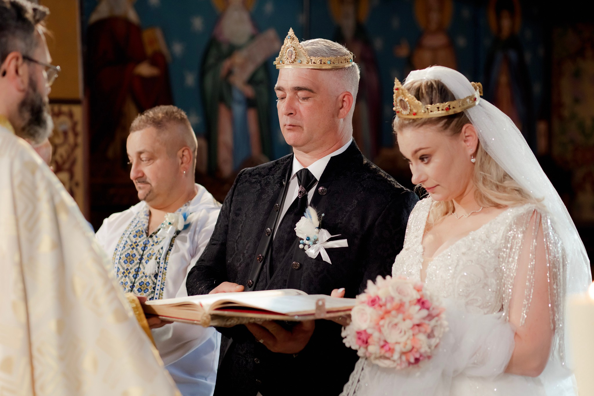 Mihai & Oana. Servicii foto-video profesionale, pentru momente de neuitat