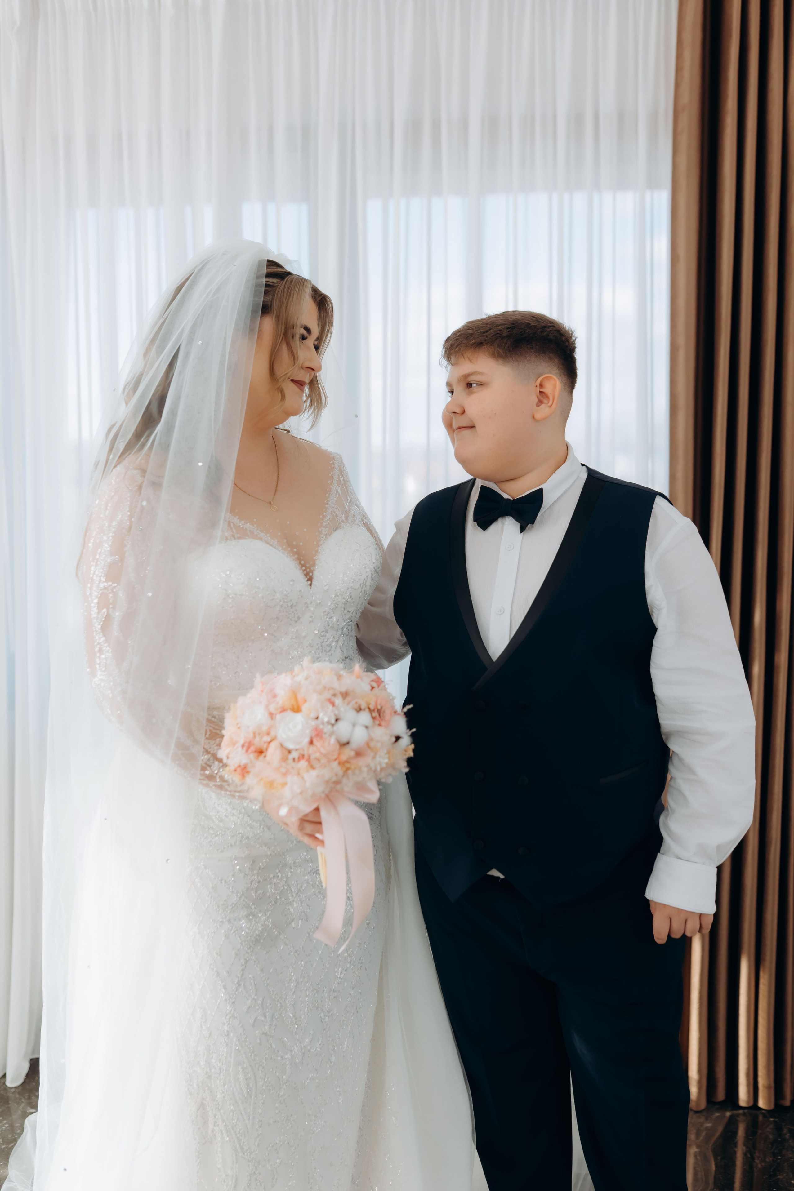 Povestea voastră, regizată de noi |Cristi Turculet Videograf Nuntă Suceava | wedding highlight. Servicii foto-video profesionale, pentru momente de neuitat