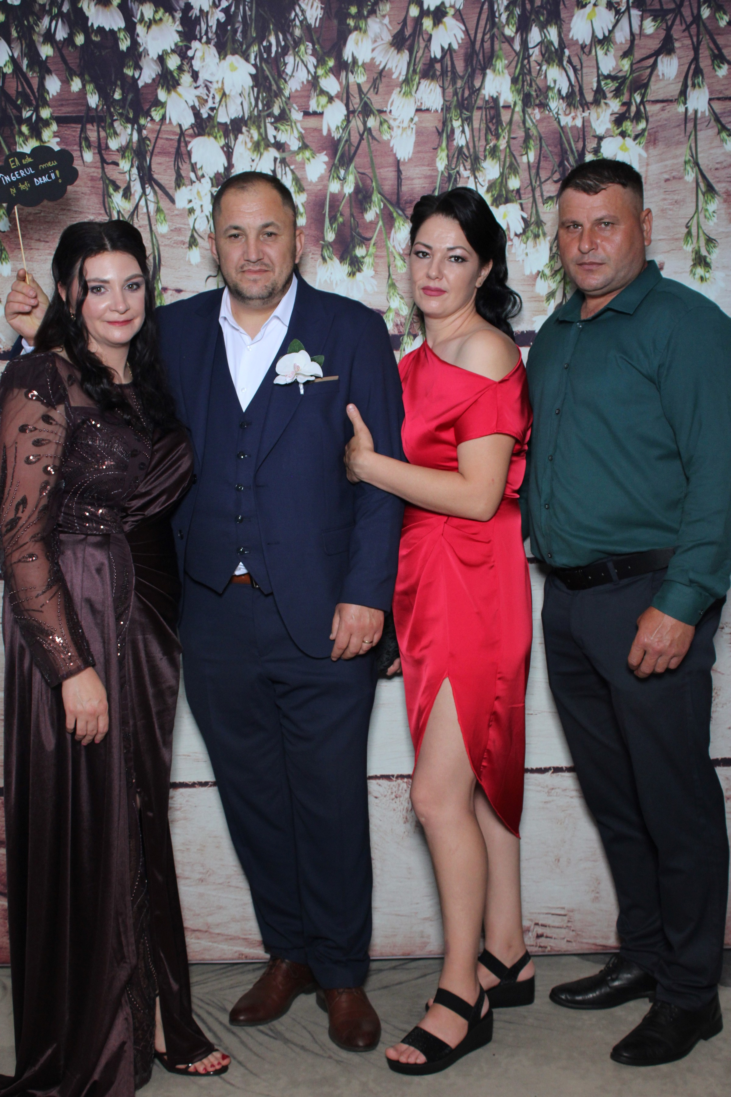 Nunta Denisa & Daniel – Zâmbete și distracție cu Oglinda Amintirilor Suceava