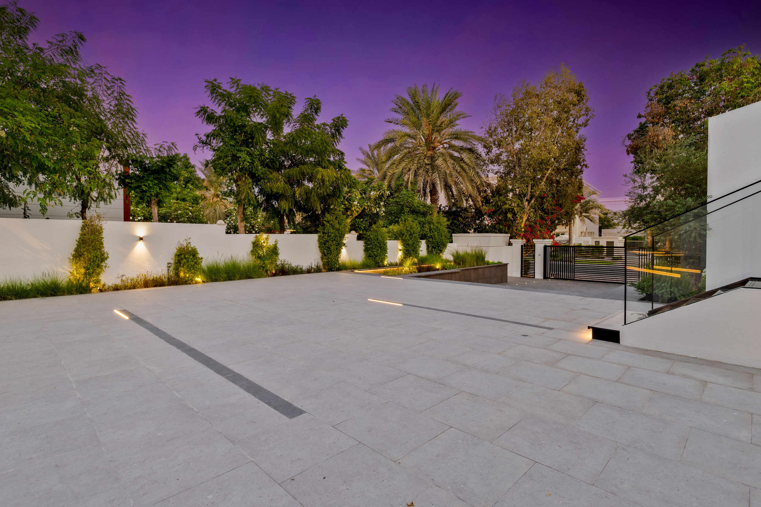 Luxury Villa — Emirates Hill. Samy Mar Boy │Portrait, Automotive and Real Estate Photographer