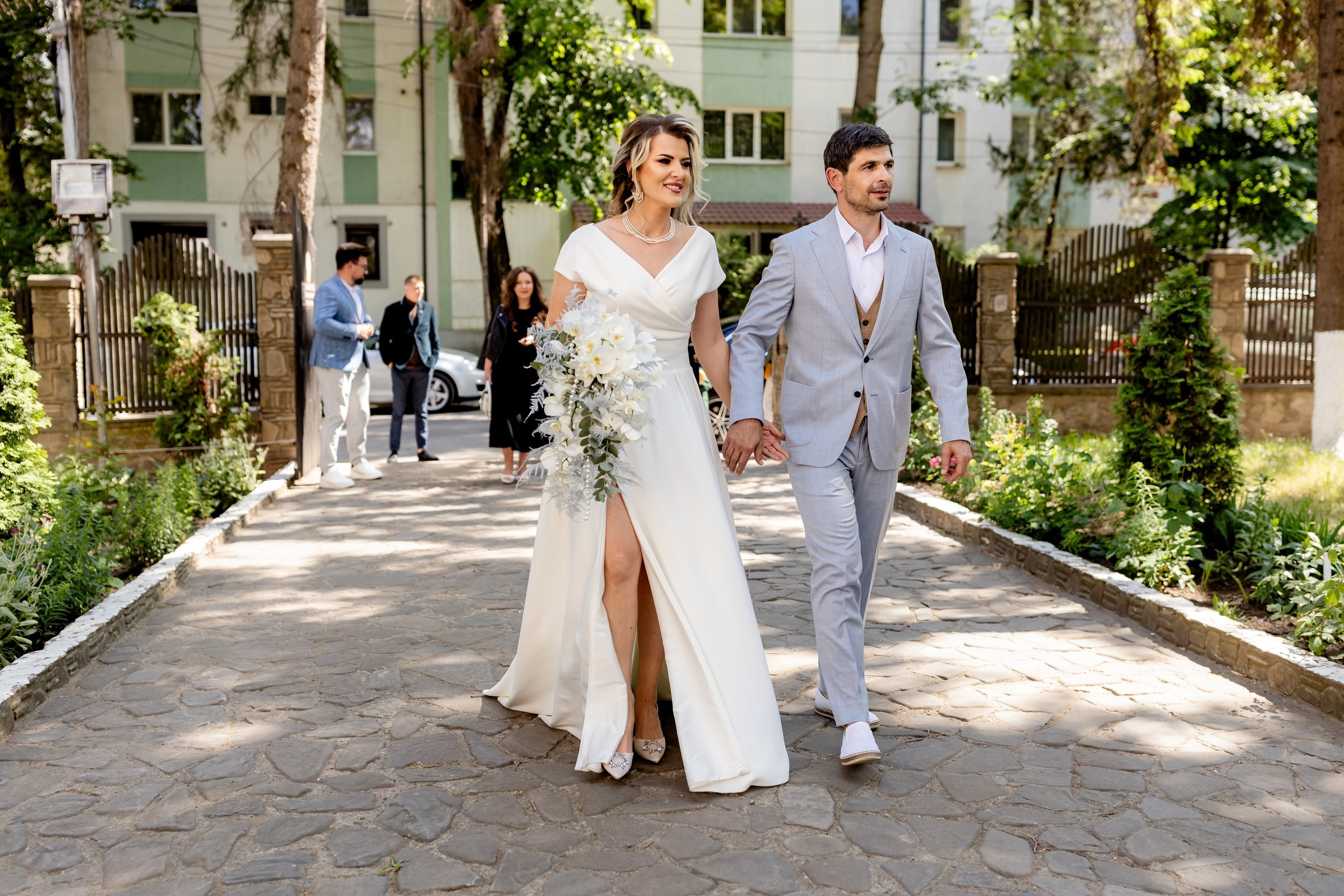 servicii foto video Botoșani. fotograf Botoșani . Alin Chirila fotograf. fotograf nunta. fotograf nunta Botosani.- Fotografii nuntă Daniel & Bianca 2024 – momente de neuitat  - Nuntă Daniel & Bianca 2024 – iubire și fericire în fiecare fotografie  - Detalii din ziua nunții Daniel & Bianca 2024 – rochie de mireasă și buchet  - Daniel & Bianca 2024 – ședință foto nuntă romantică  - Fotograf profesionist nuntă Botoșani, Daniel & Bianca 2024  - Imagini din ziua nunții Daniel & Bianca – momente pline de emoție  - Nuntă Daniel & Bianca 2024 – dragoste și fericire în fiecare cadru  - Fotografii nunta Daniel & Bianca – momente de vis și frumusețe