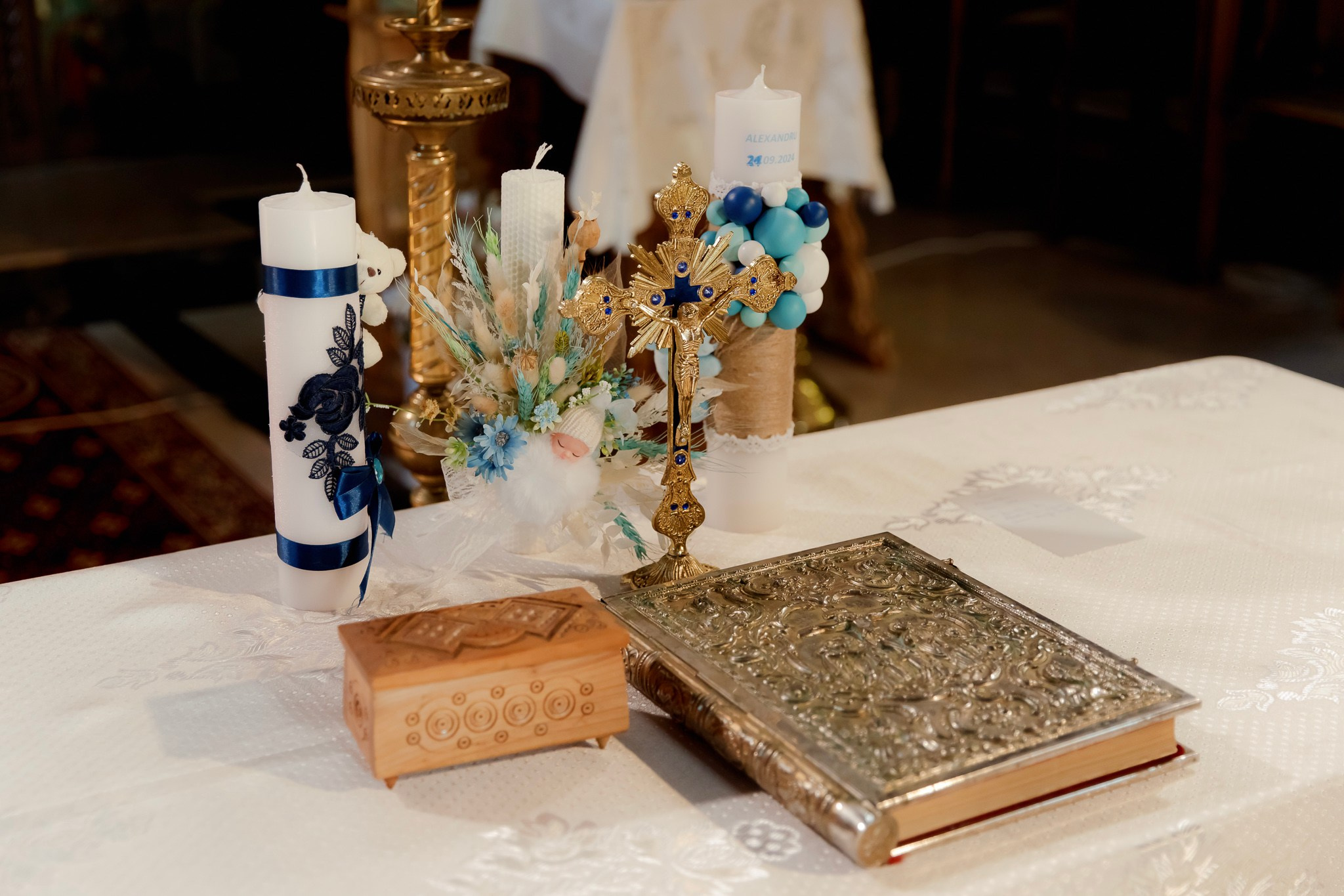 Mihai & Oana. Servicii foto-video profesionale, pentru momente de neuitat