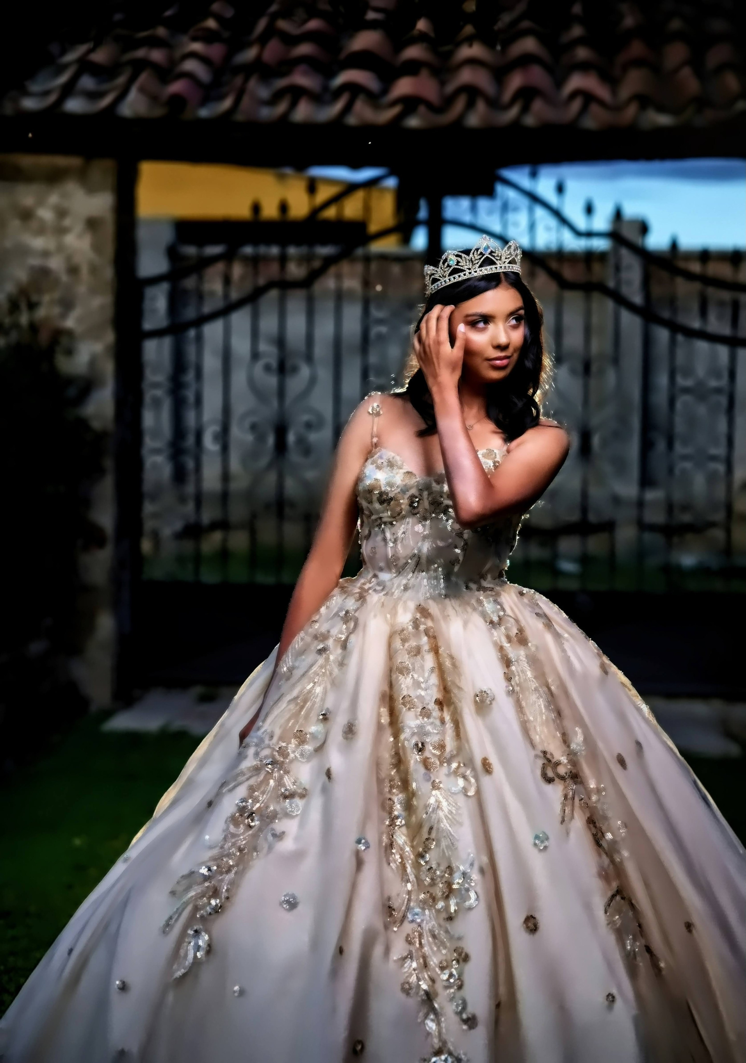 Mis 15 | Sesiones de Fotografía Modernas. Wedding Photography & Videography by ZZ Hendrick | Capturing Your Love Story in Colombia & USA