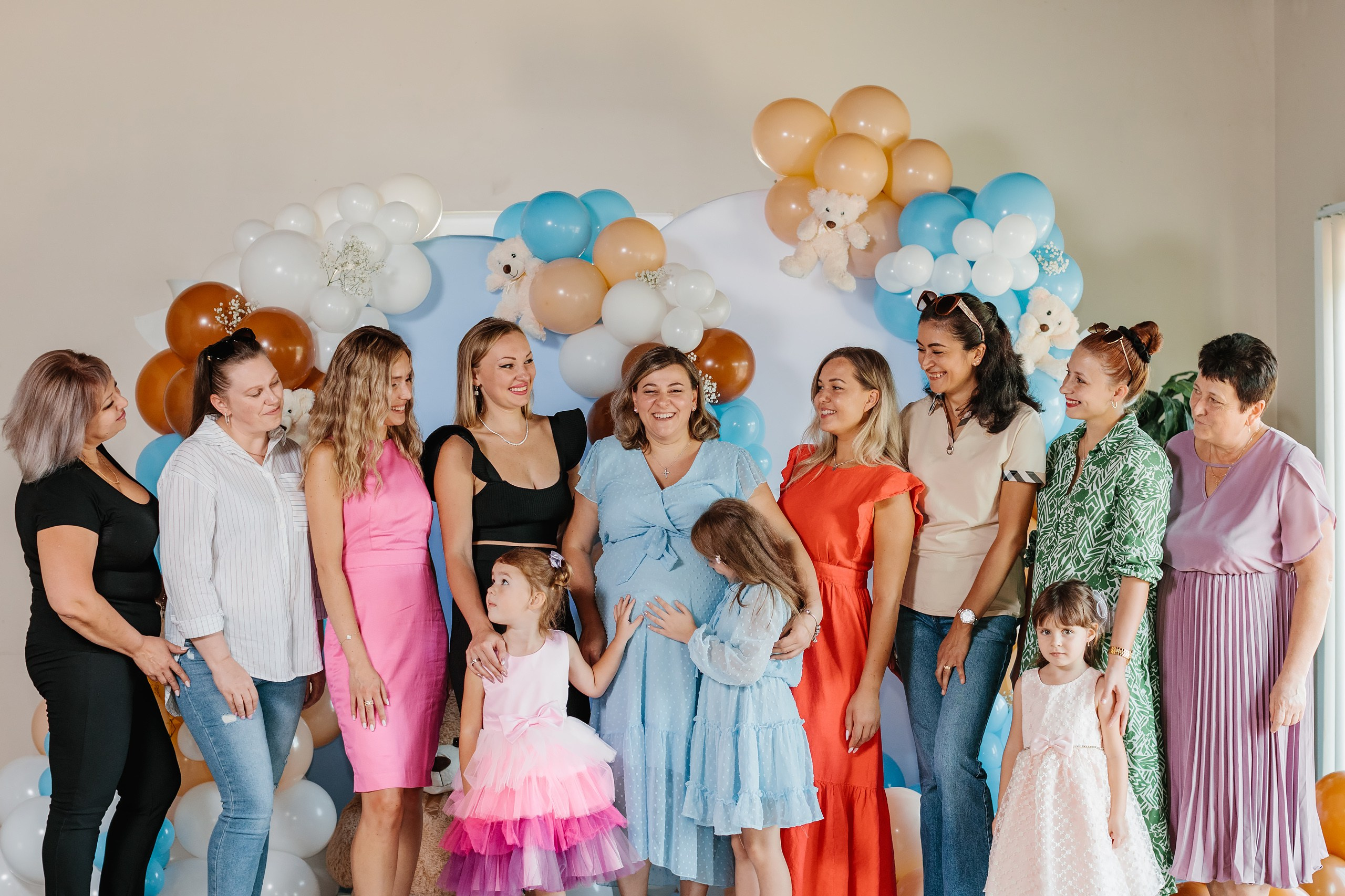10.01.2022 Baby shower. Wedding family event photographer in Chicago Nick Yushevich