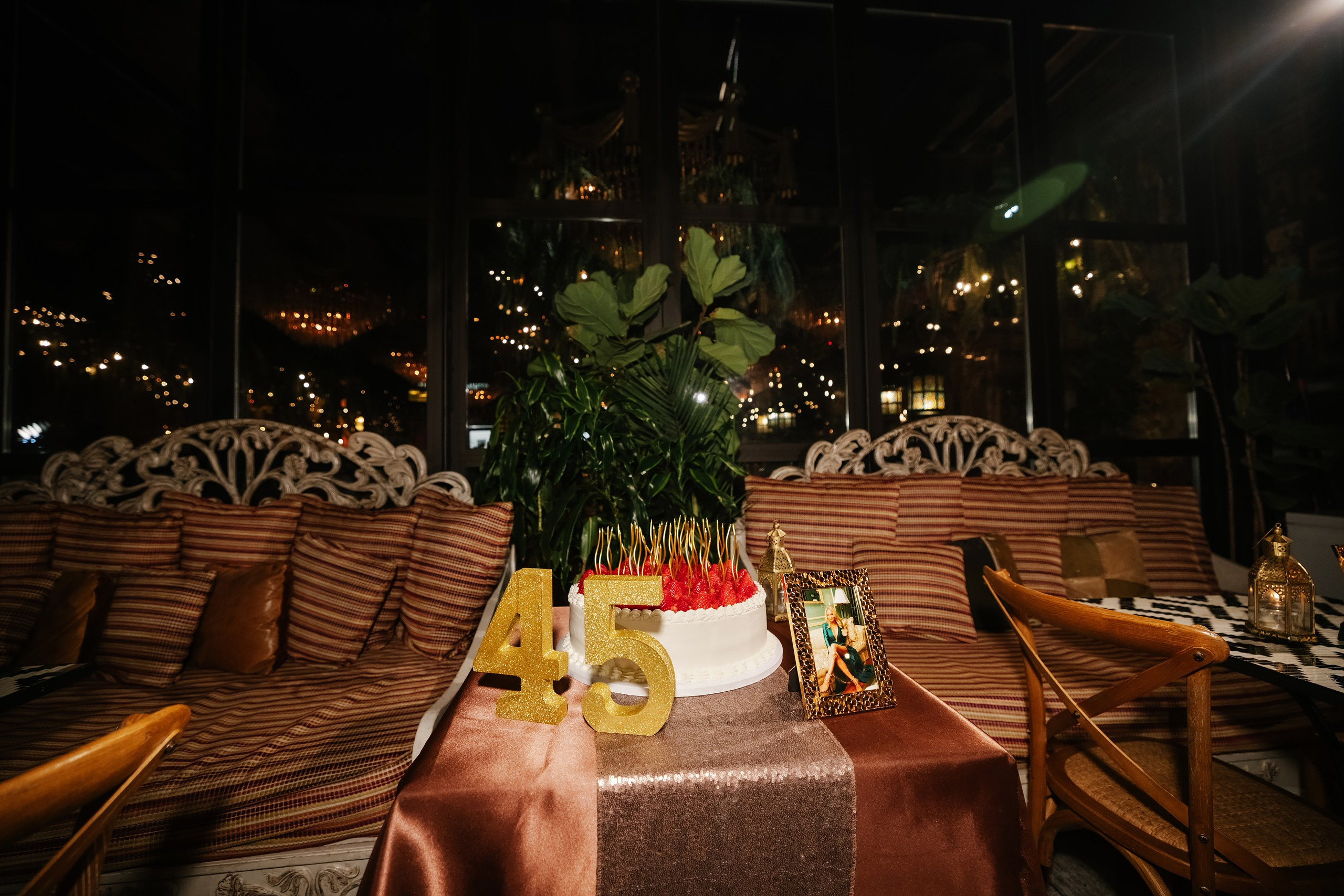 Elena’s Birthday Party. Wedding family event photographer in Chicago Nick Yushevich