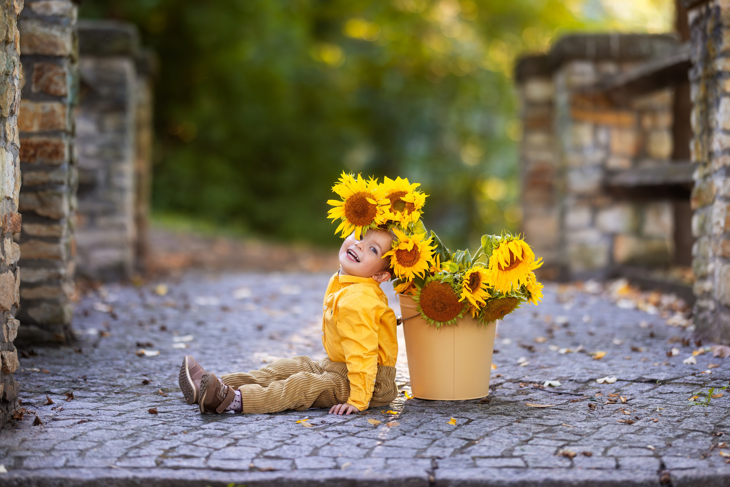Family Photoshoot in Dresden – Natural & Warm Moments