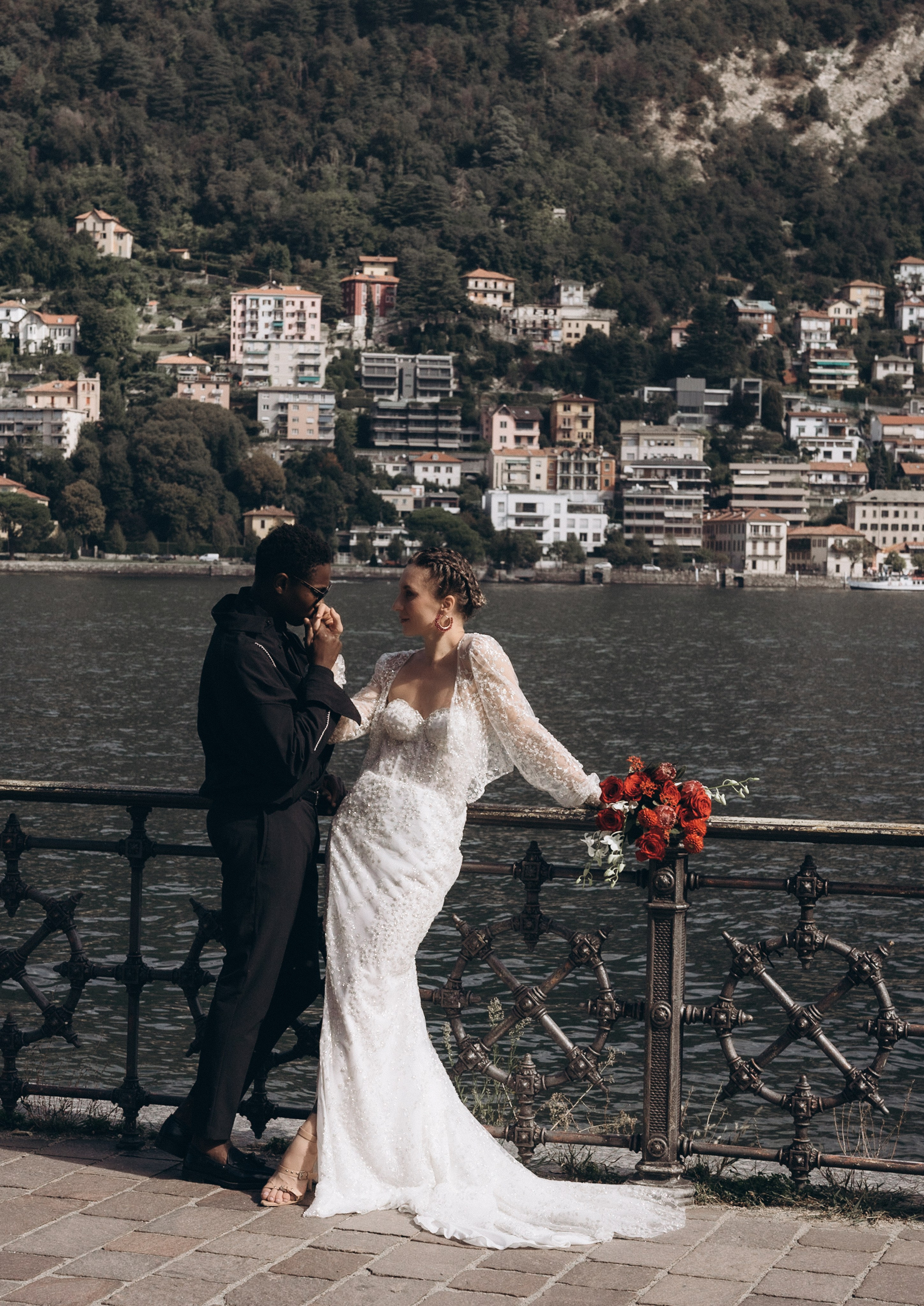 IRINA & AMED • LAKE COMO. PHOTOGRAPHER IN ITALY