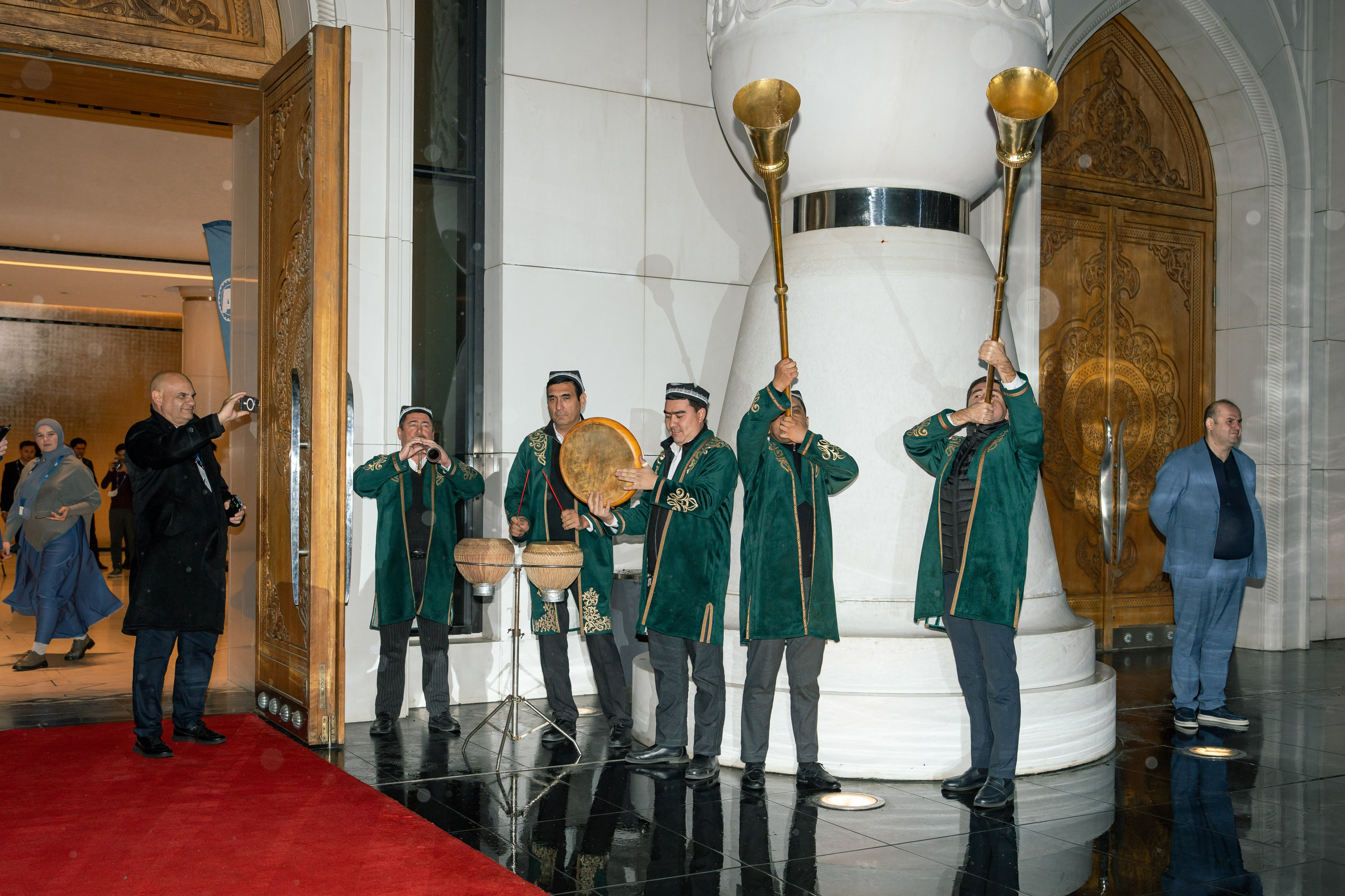 Узбекистан стал центром мирового автоспорта: здесь прошла неделя Генеральной ассамблеи FIA. Георгий Намазов | Фотограф в Ташкенте