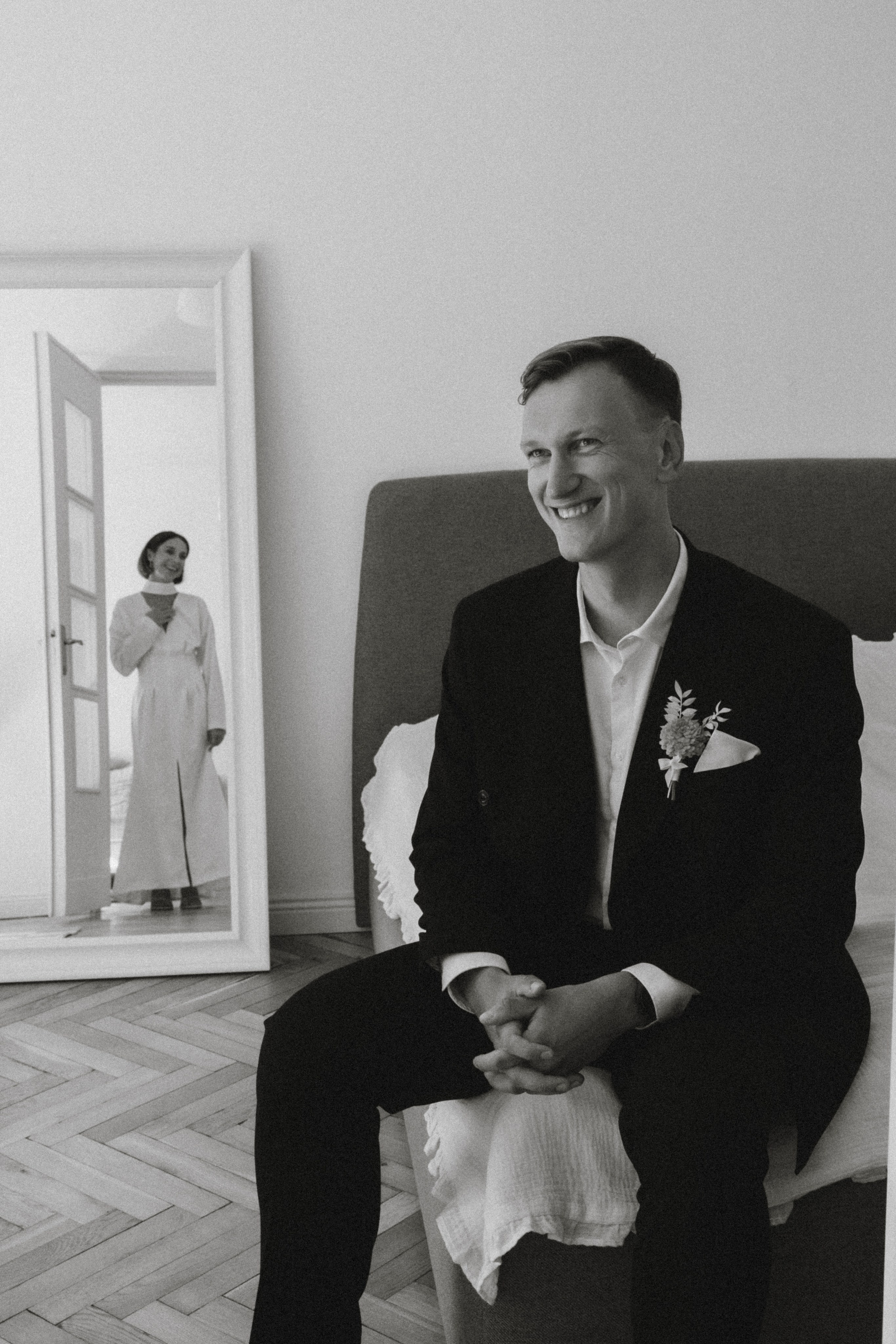 Miglė ir Mindaugas | 2024 | MIESTO VESTUVĖS. Vestuvių ir šeimų fotografė Lena Bondarenko / belove photo