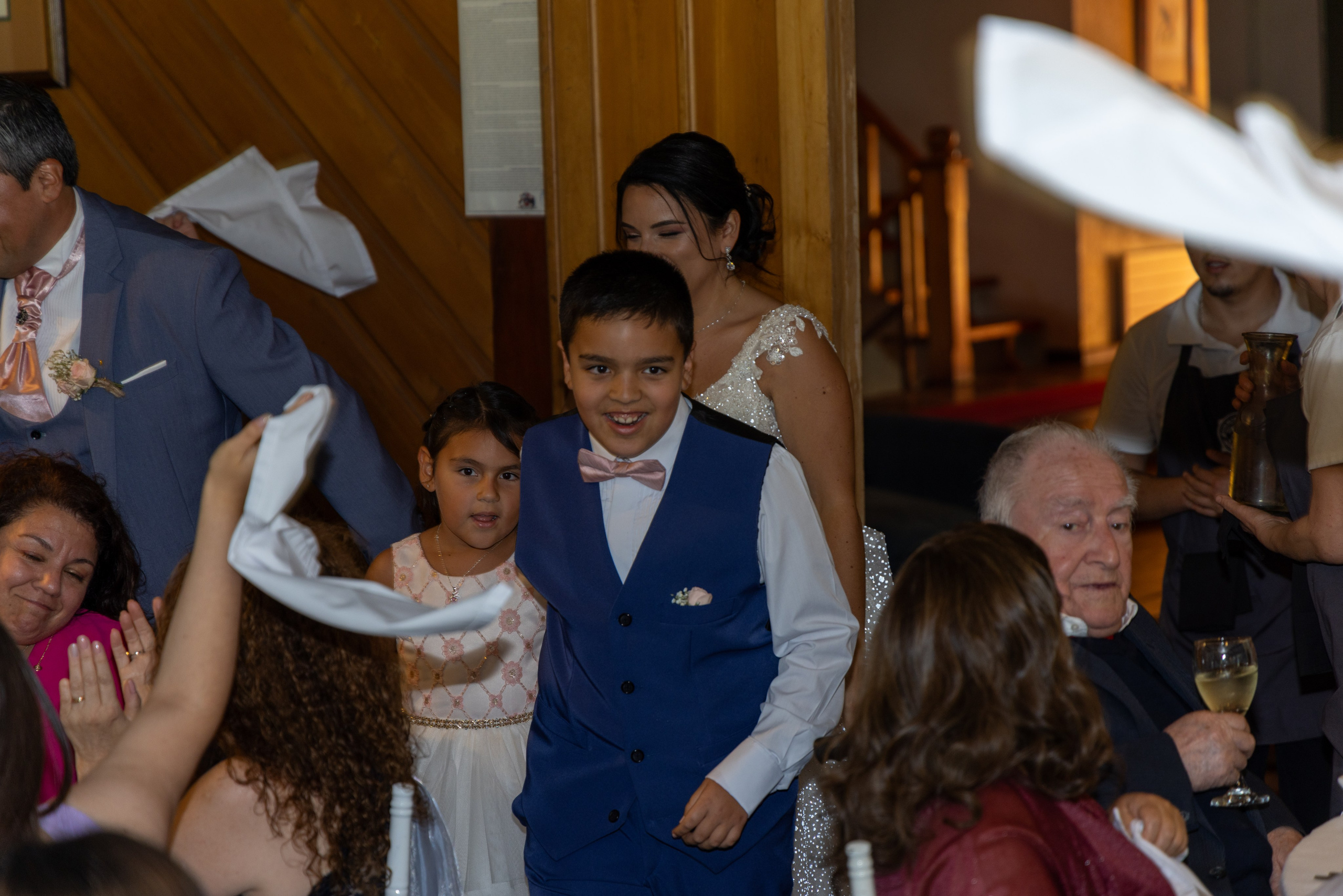 Katherin y Daniel. Dinka & Emilio - El arte de preservar lo que no se repite