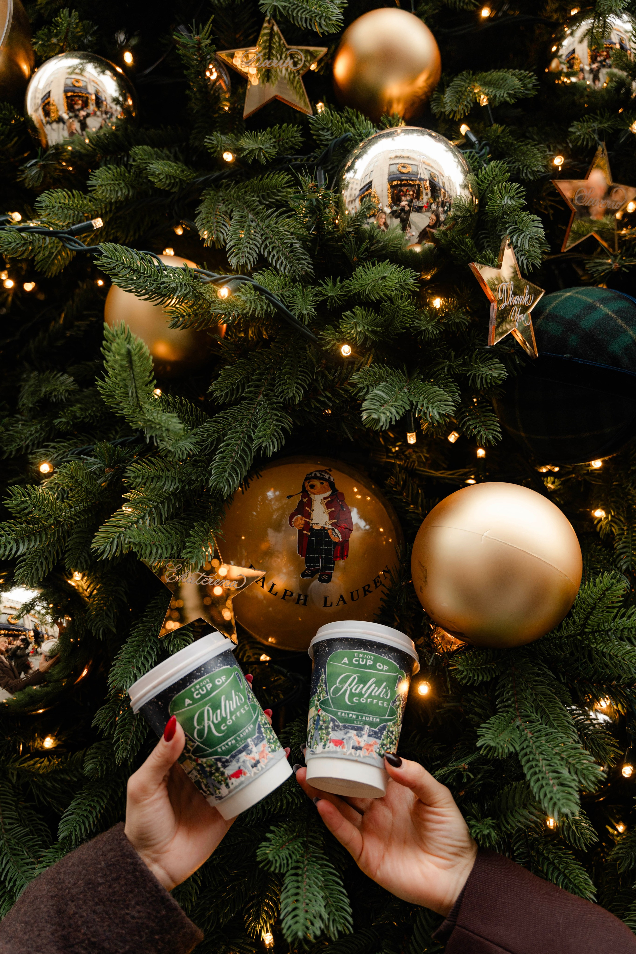 Nicole and family. Tonya Kyrylenko photographer in London