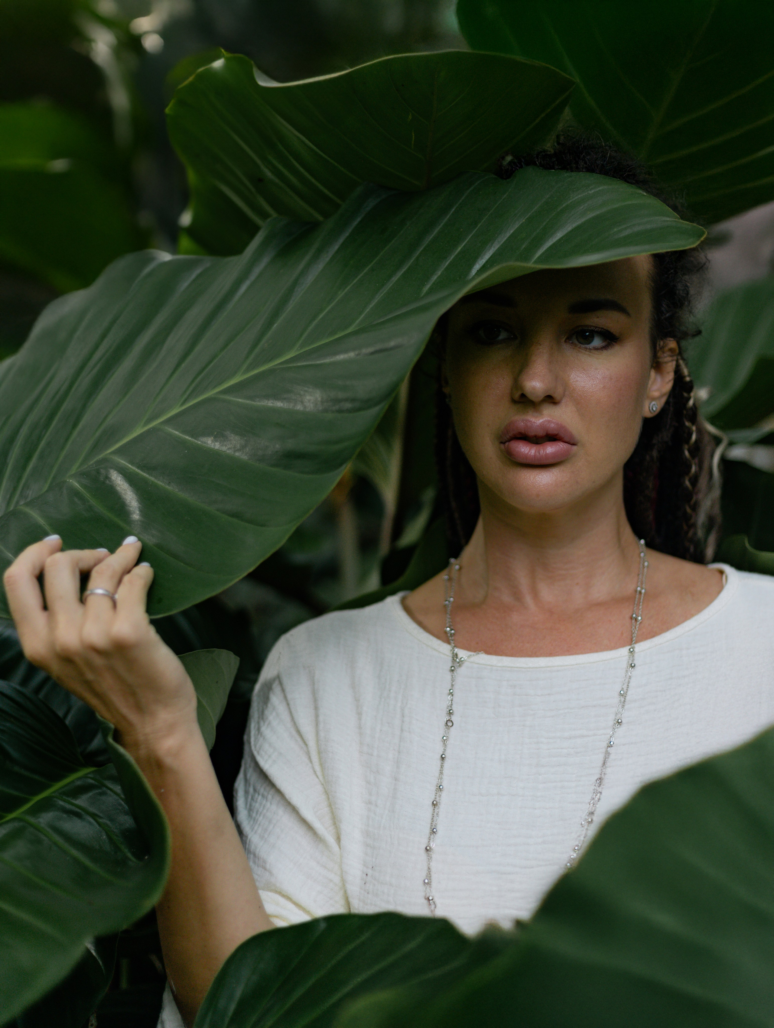 INDIVIDUAL WOMEN'S PHOTO SHOOT. HOME