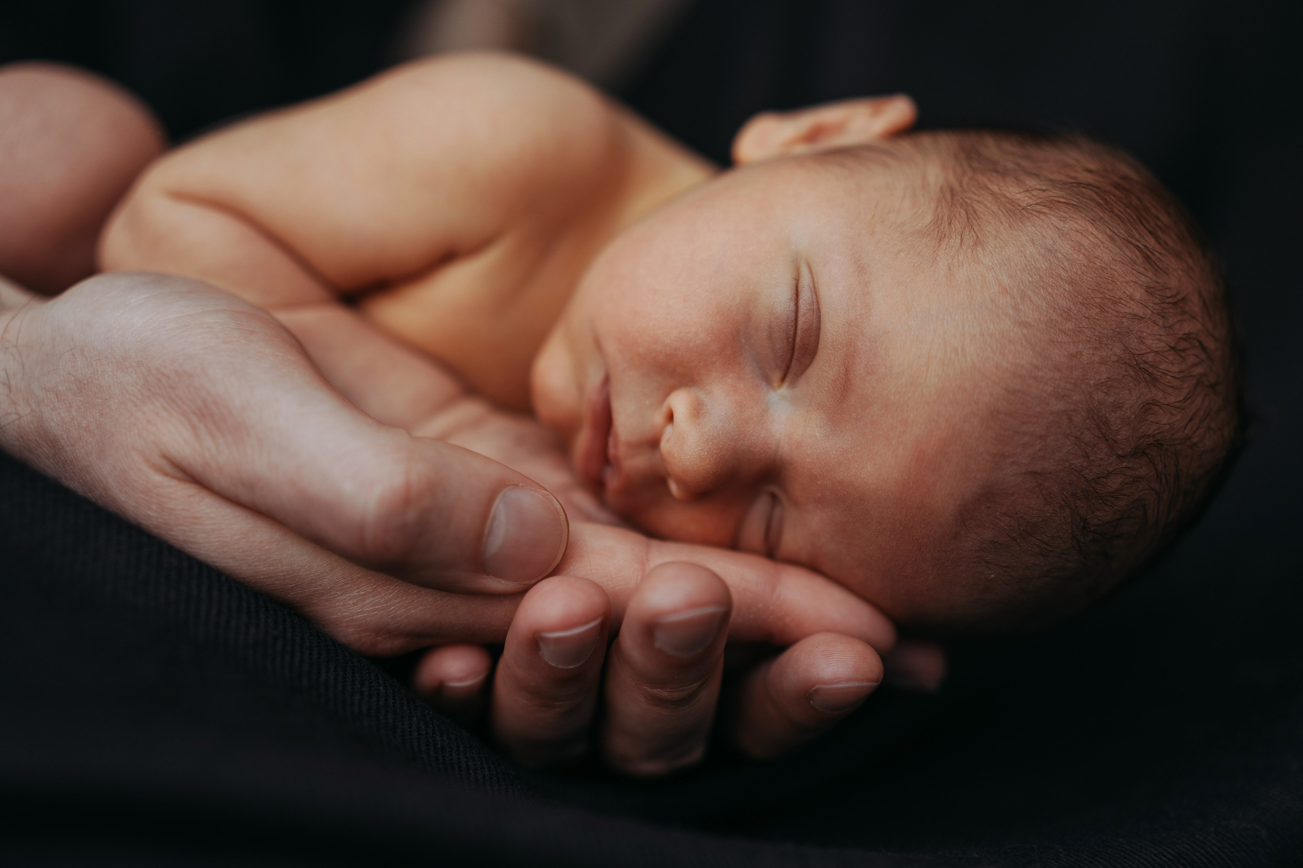 Лео и Соня (10 дней и 5 лет). Фотограф новорожденных и детей первого года Евгения Михалькевич