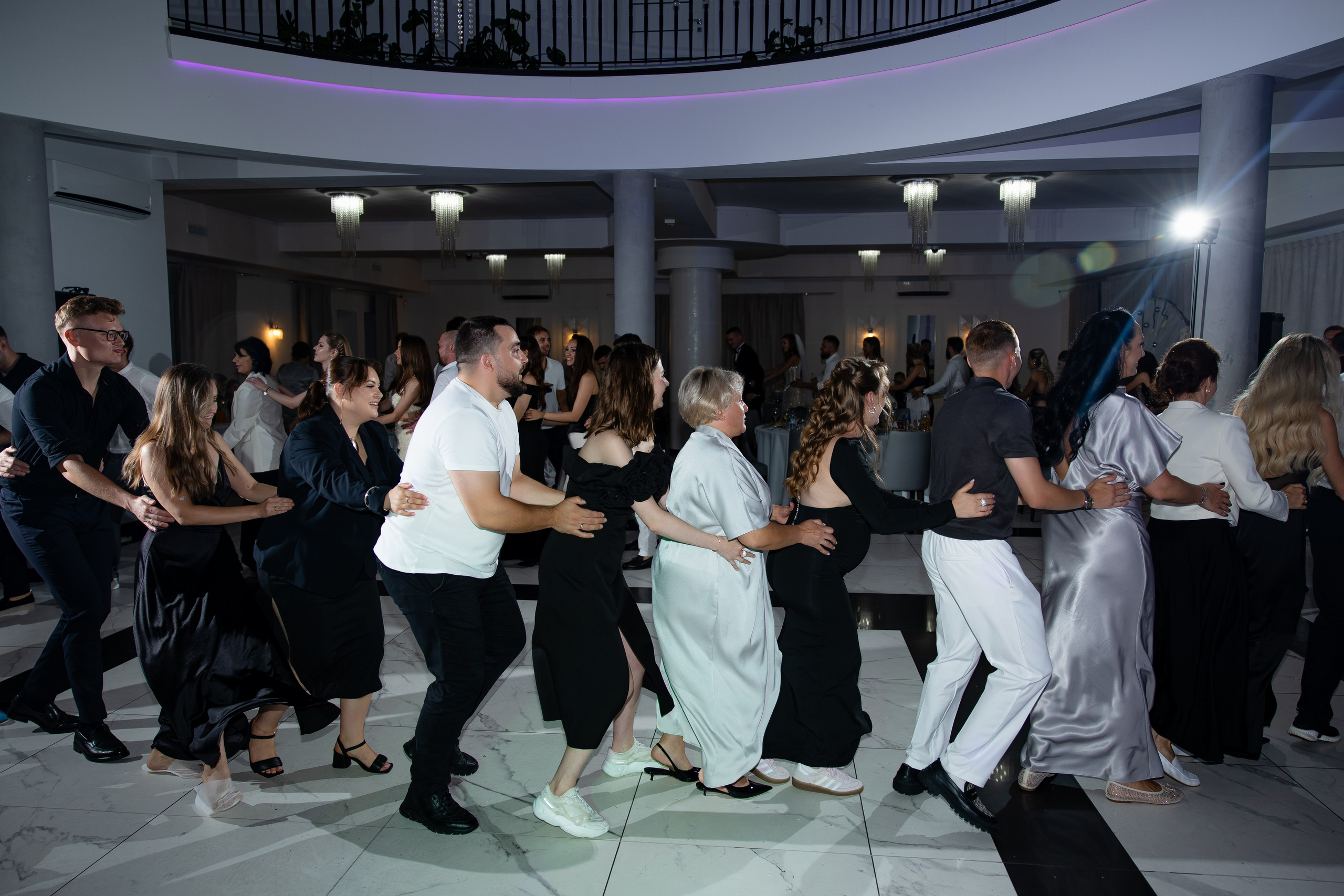 Артур + Анастасія. Весільний, сімейний фотограф Варшава