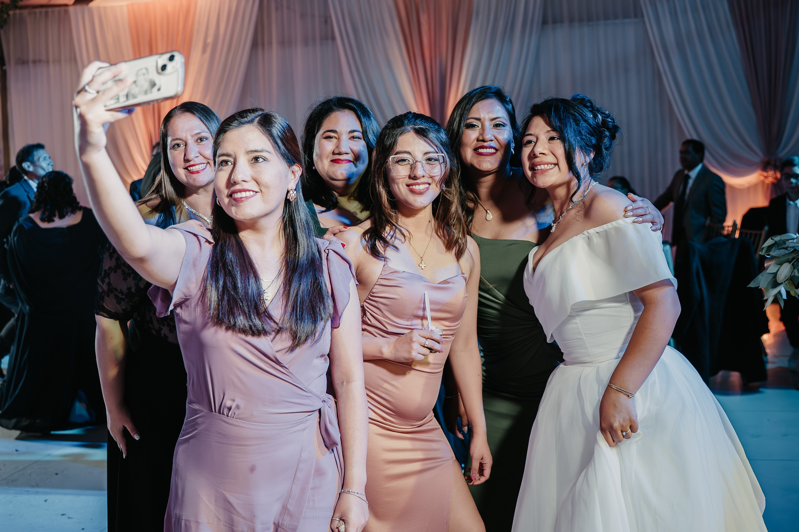 ALEJANDRA + RODRIGO BODA RELIGIOSA. Studio KVTA | Fotografía y Video de Bodas en Arequipa