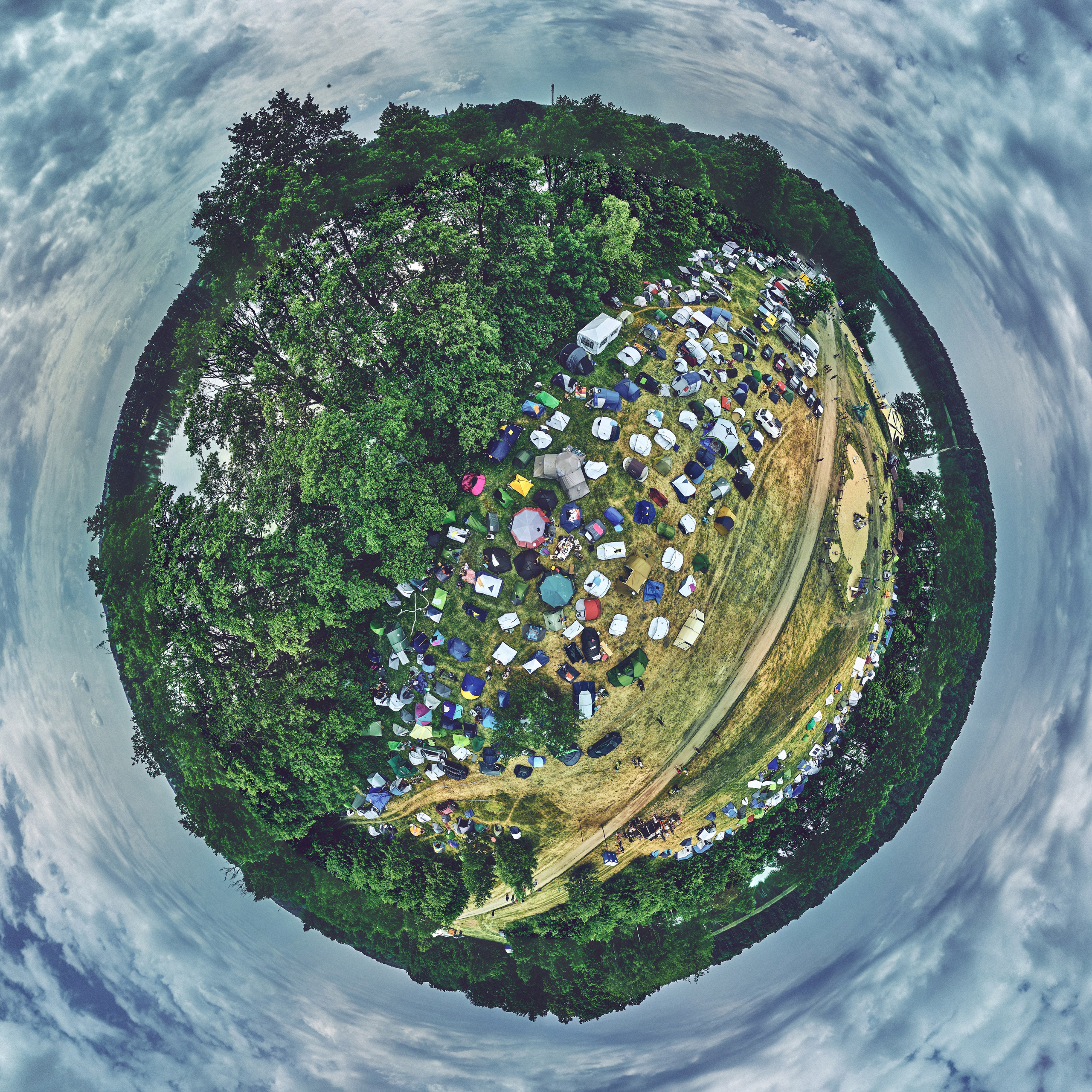 FRUN Freedom Universe — 2023. Andriej Szypilow — Photography & Videography