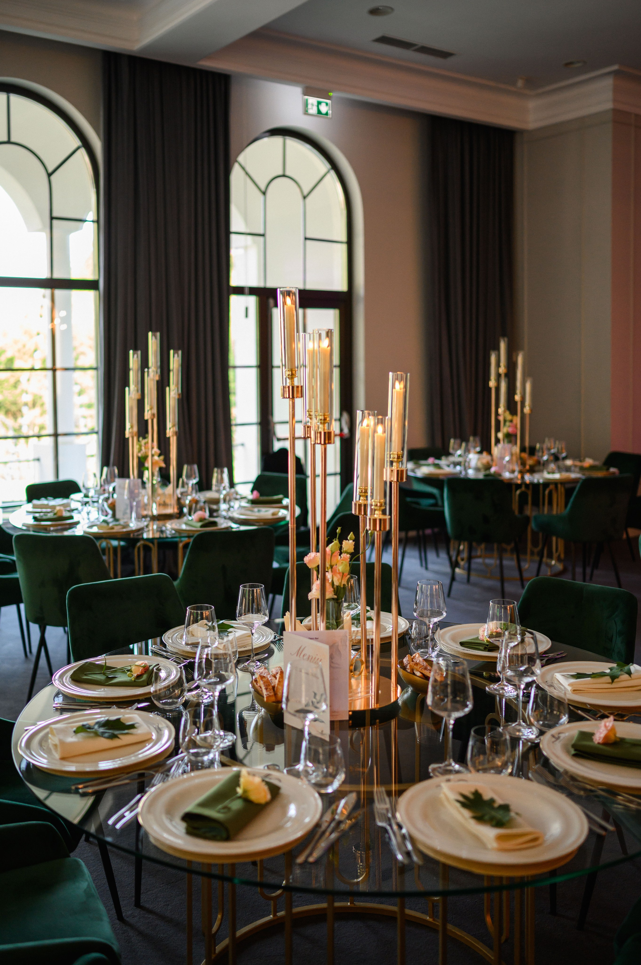 Octavian & Antonia. Erik Bagy | Fotograf de Nuntă