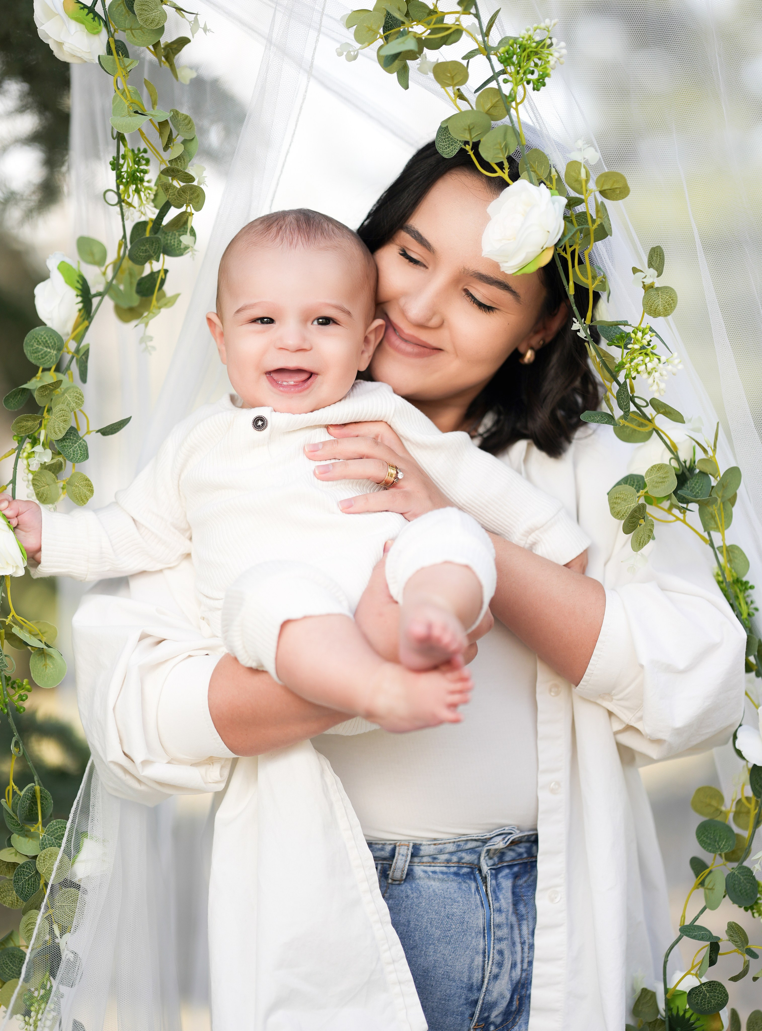 Mother Photo Day. Pashynska Photography | Calgary Wedding & Family Photographer