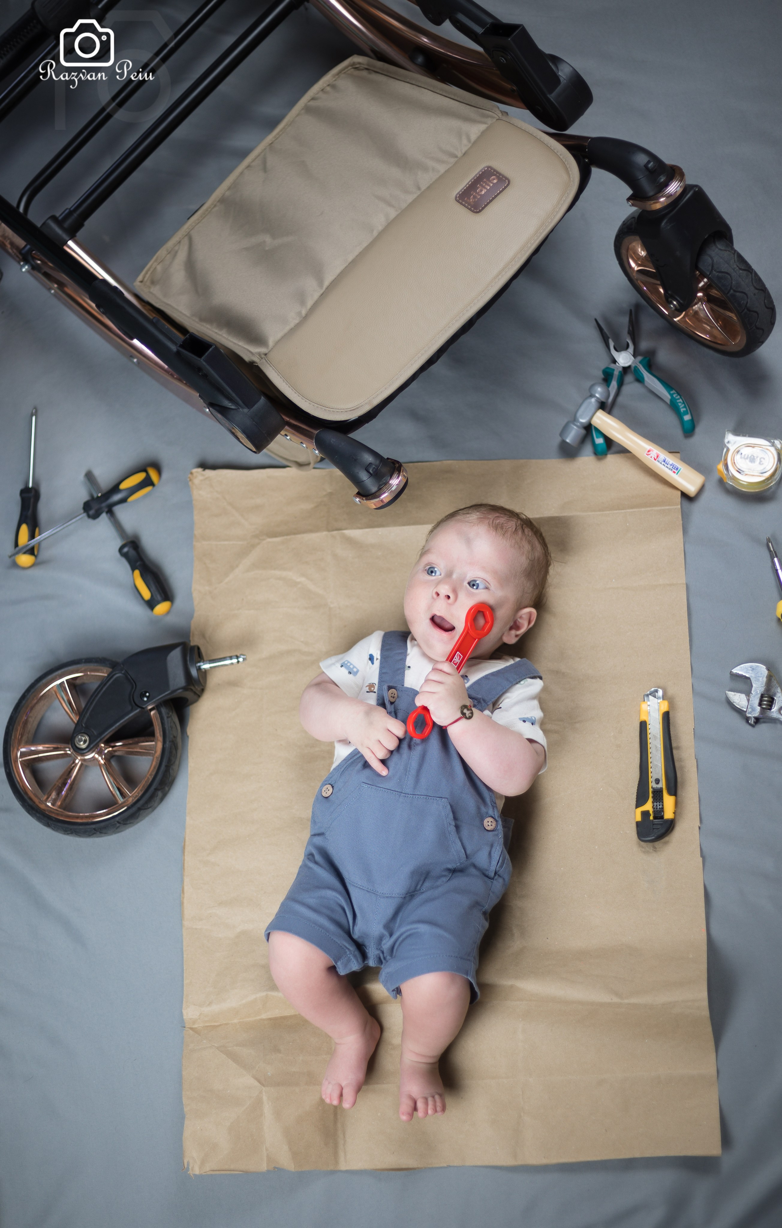 Evolutia unui bebe in fiecare luna. Razvan Peiu Photography, dincolo de fotografie!