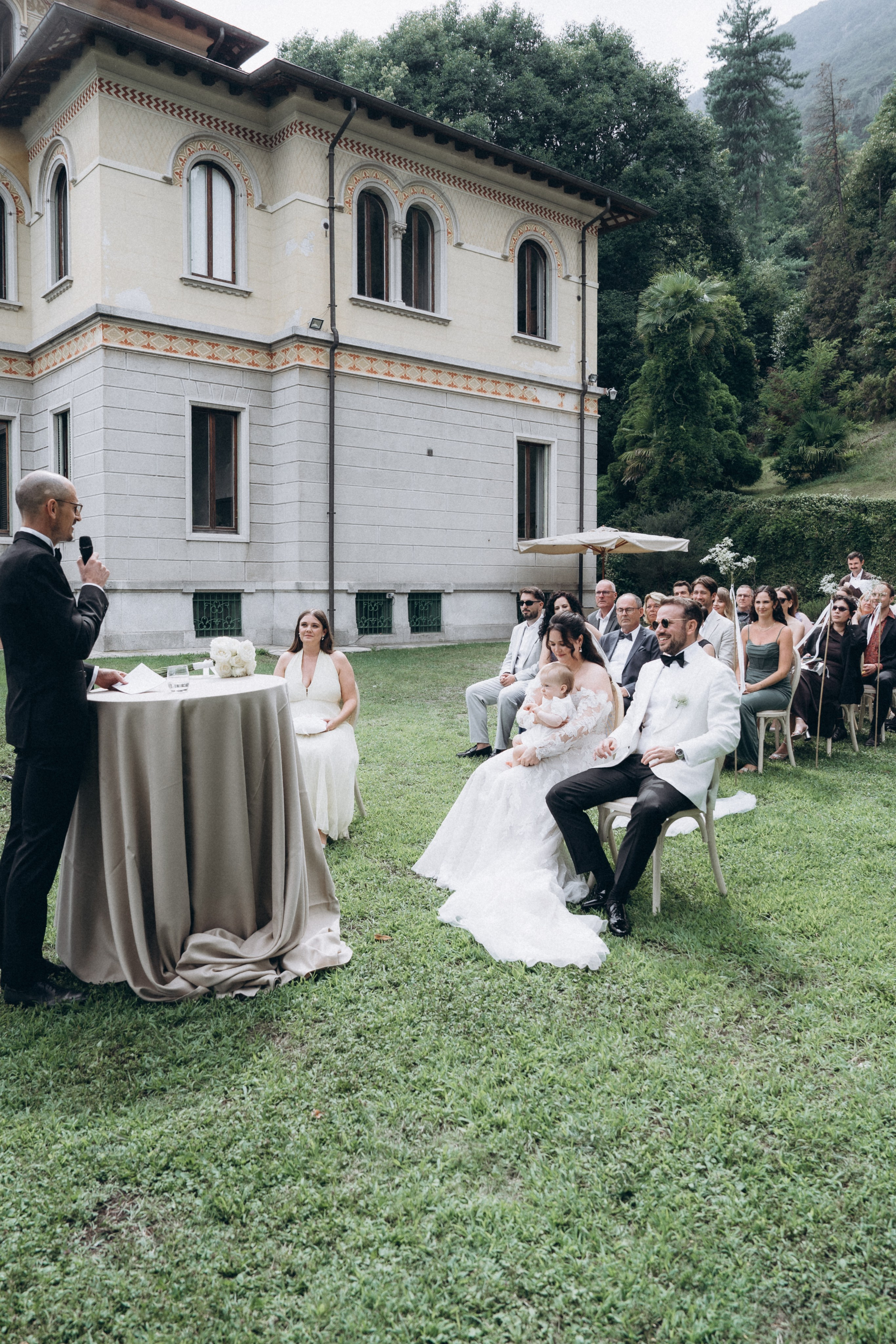 LAURA AND DOMENIK_LAKE MAGGIORE. PHOTOGRAPHER IN ITALY
