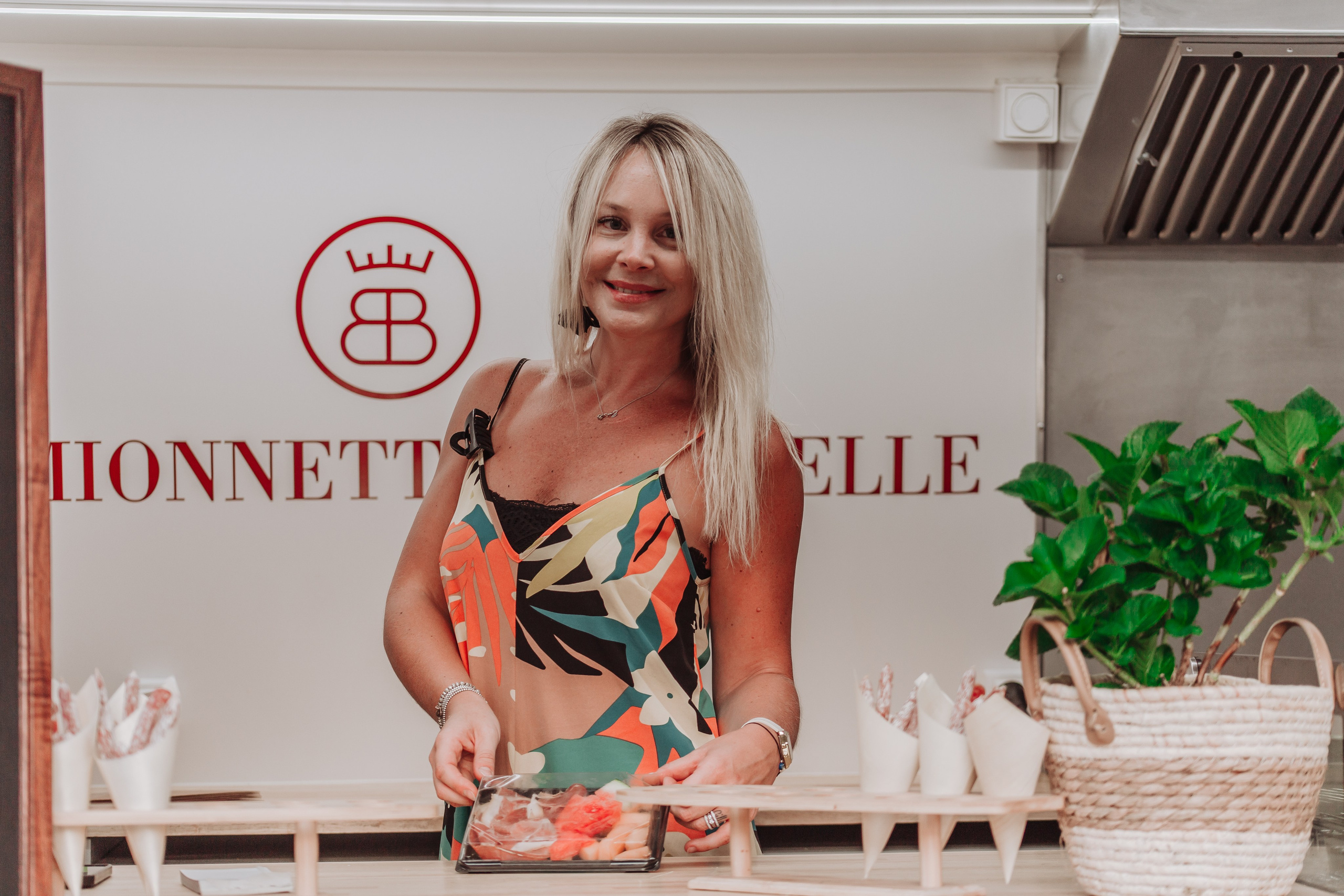 Reportage de fête au Château Prat de Cest. Professional Photographer in France | Poitiers, Tours & Châtellerault | Portrait, Family, Corporate & Wedding Photography