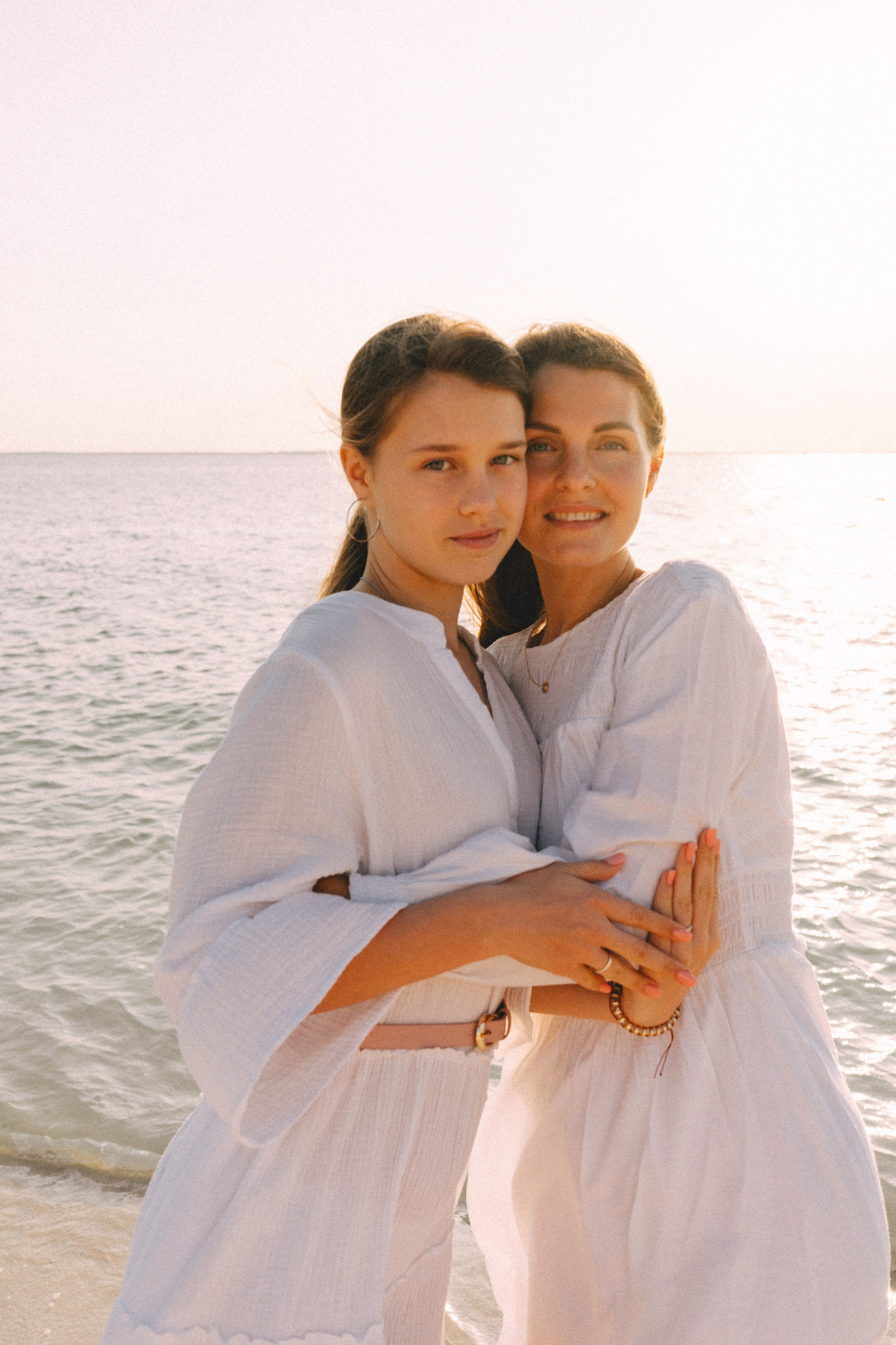 Ksenya’s Family at Hudayriyat island. Professional Photographer Abu Dhabi, Dubai — Yulia Ismoilova | 2025