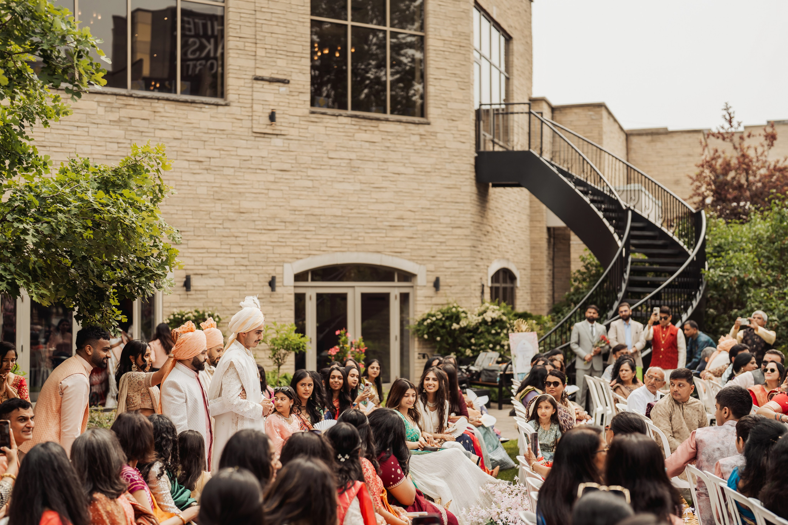 Prem & Nishtha. Wedding Photographer & Cinematographer studios