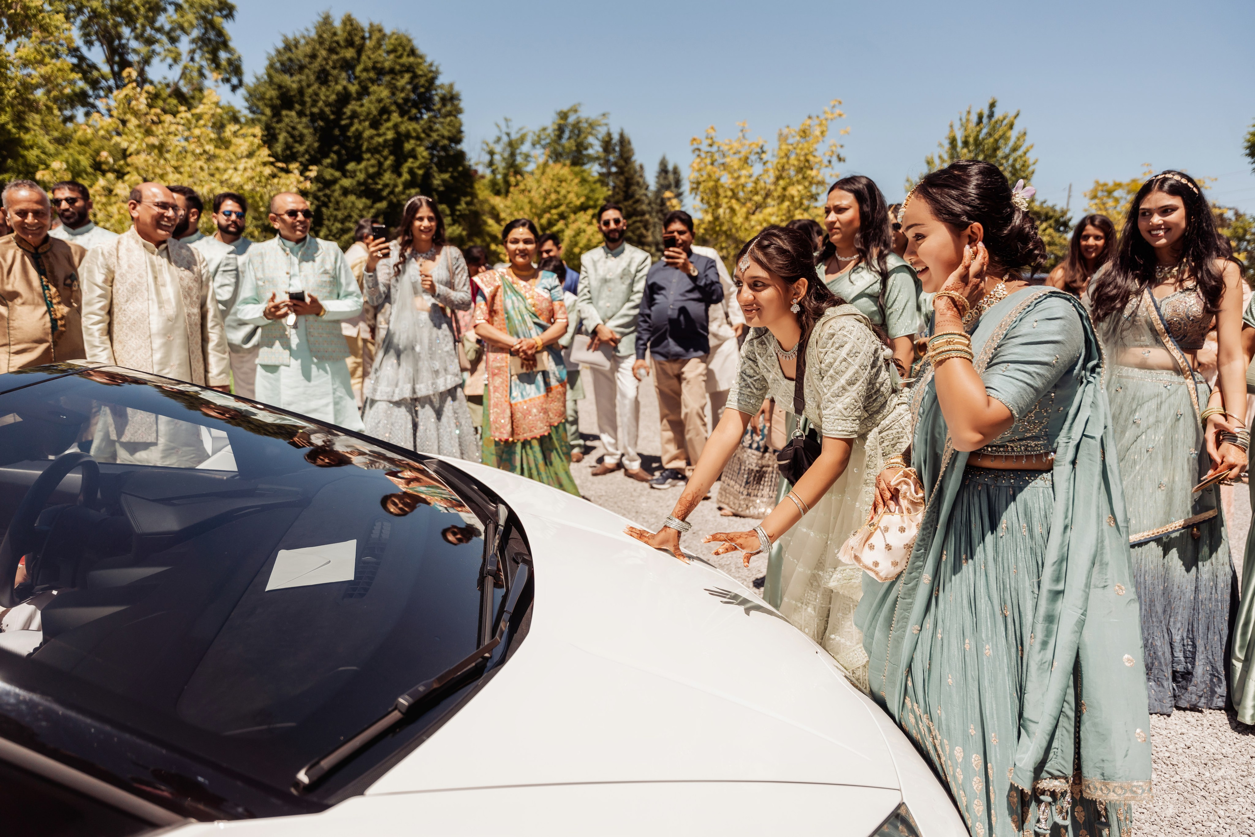 Darshil & Shailja. Wedding Photographer & Cinematographer studios