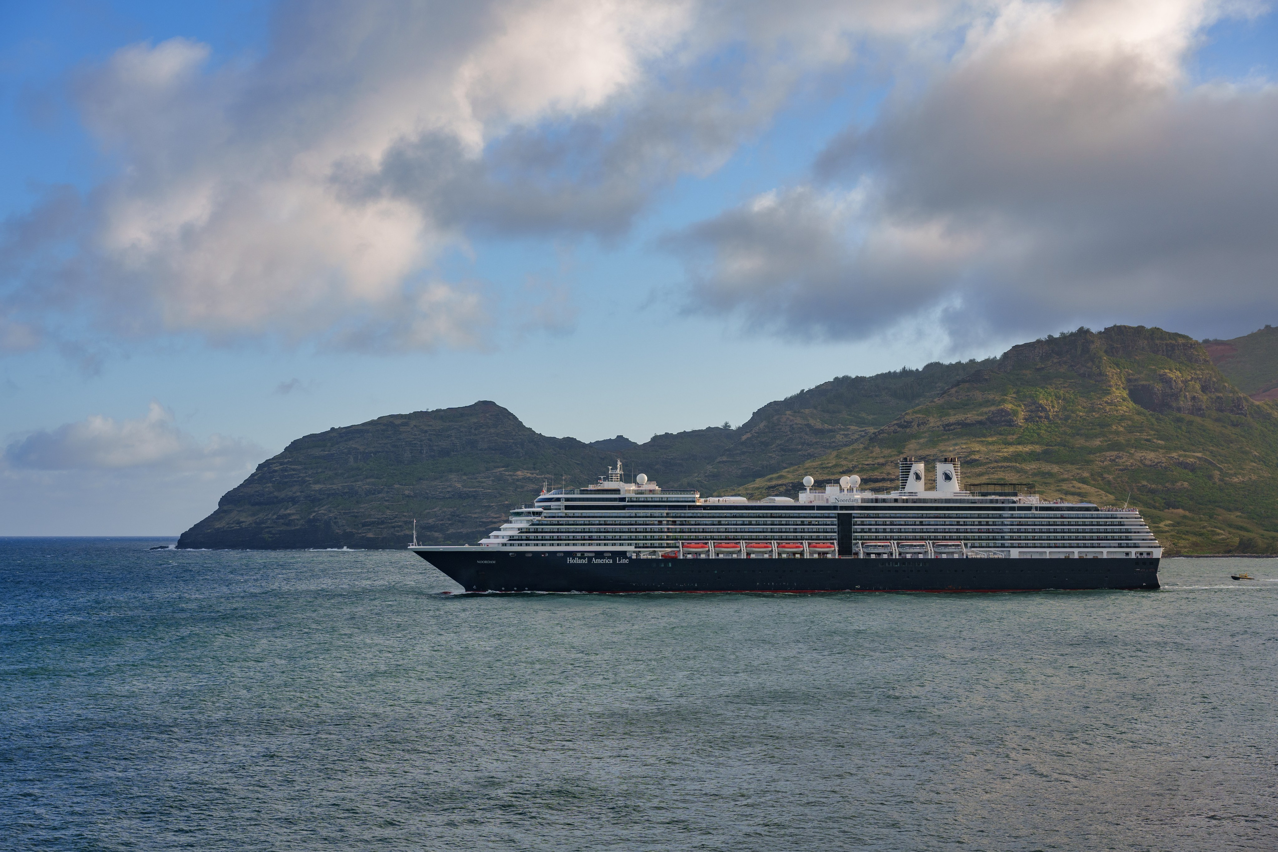 SHIPS. Awards winning photographer in Kauai, Hawaii