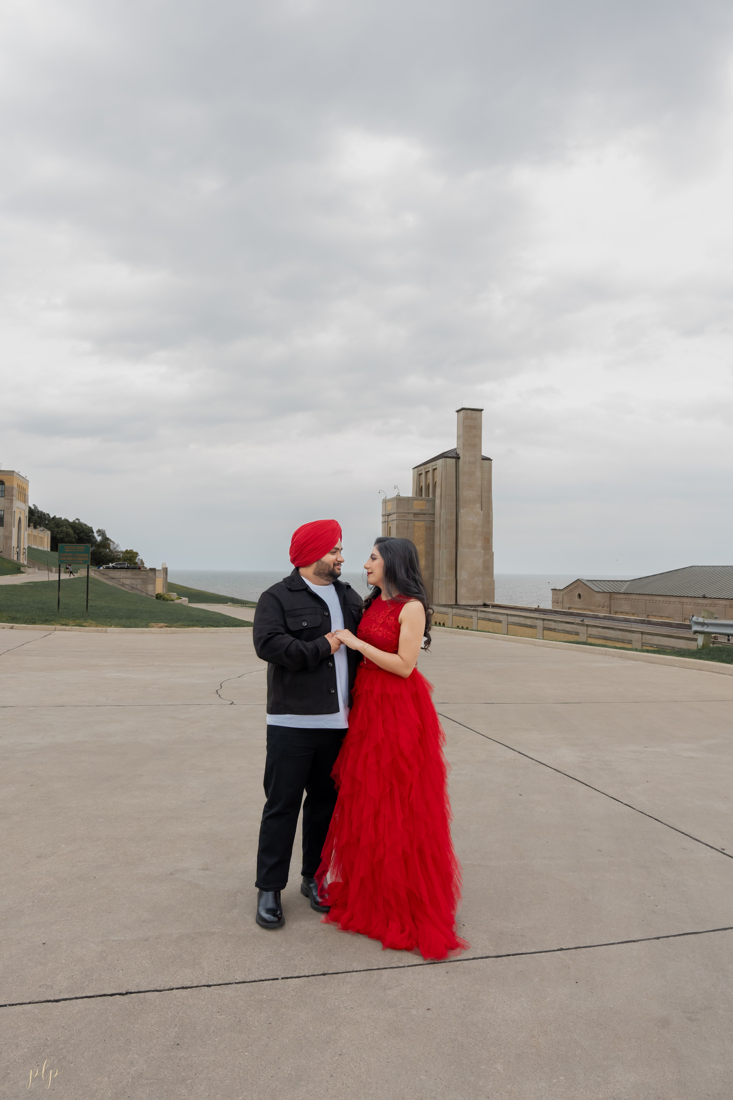 Jaskarandeep & Simi. Wedding Photographers and Filmmakers