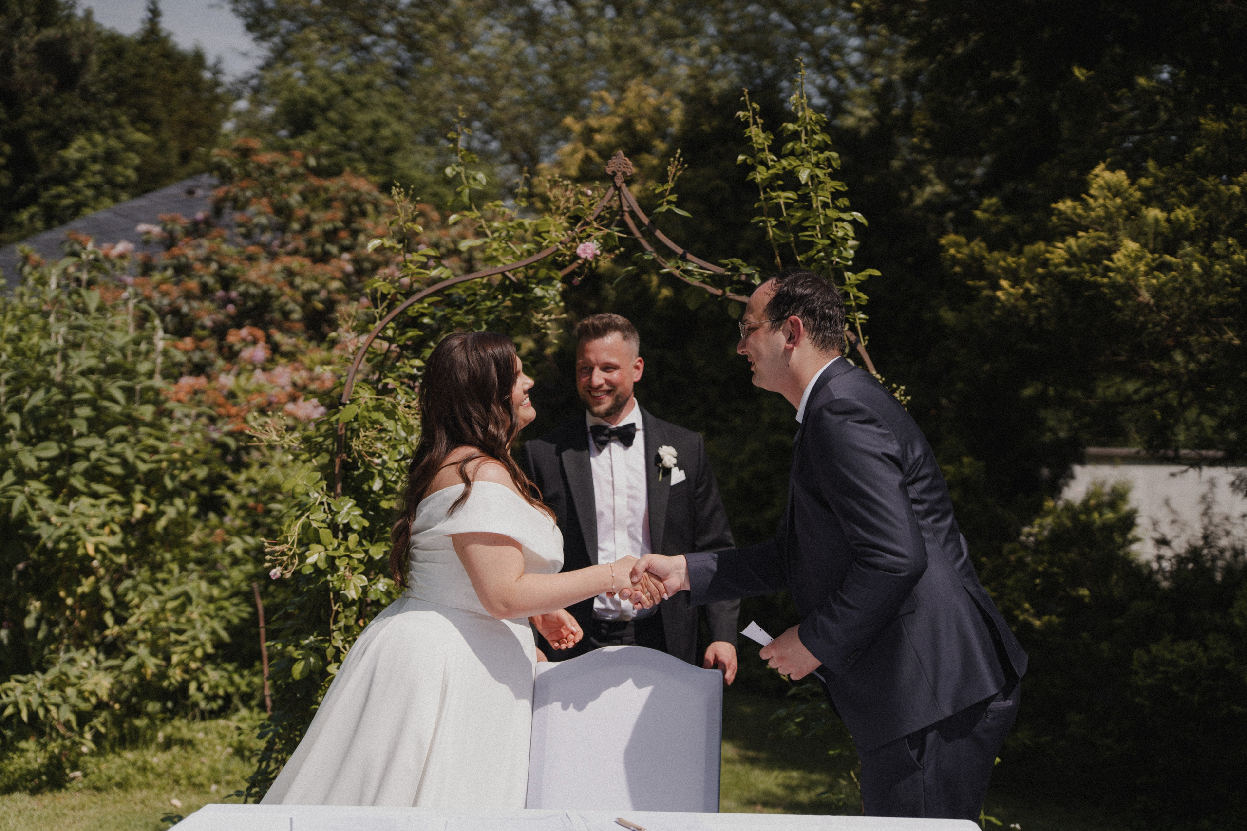 Jessica & Felix I Gesellschaft Harmonie Bochum. Hochzeitsfotografin Bochum | Halyna Reiche Fotografie NRW
