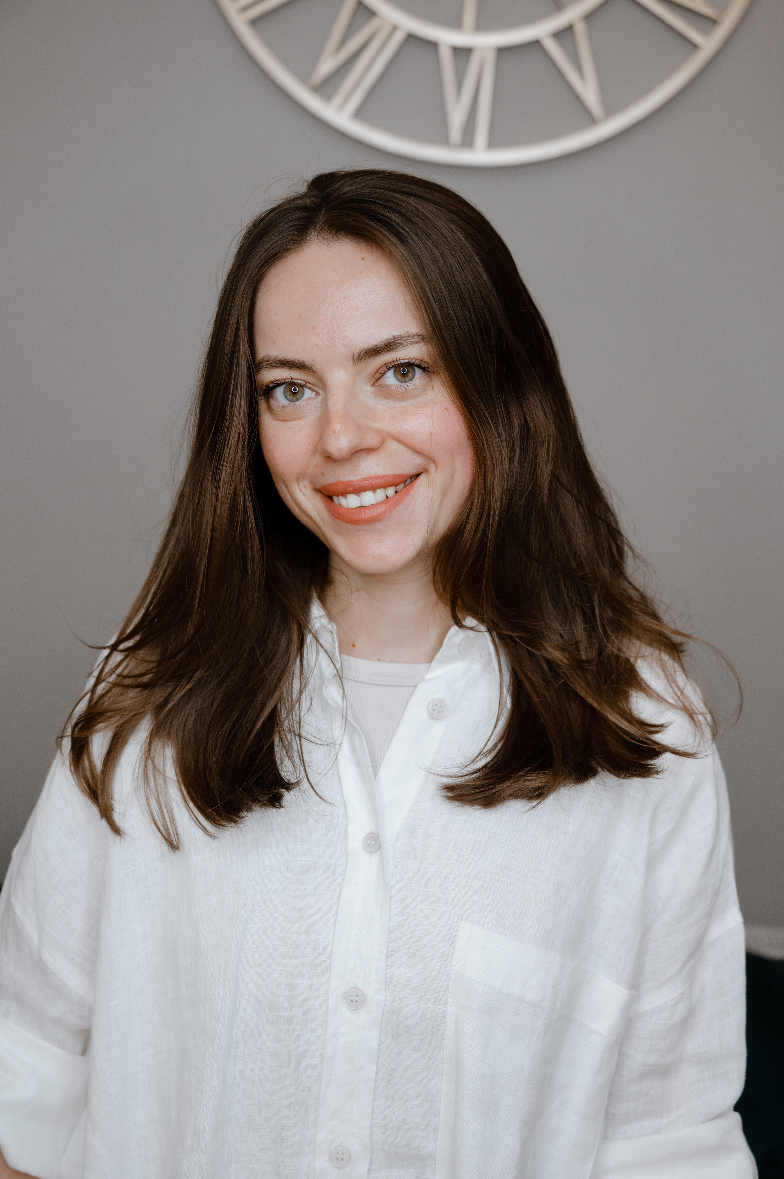 Astudio beauty studio in Prague. ANNA-MARIA PHOTO CONTENT CREATOR — фотограф, эстет, художник и визуальный эксперт в Instagram, работающий в Праге