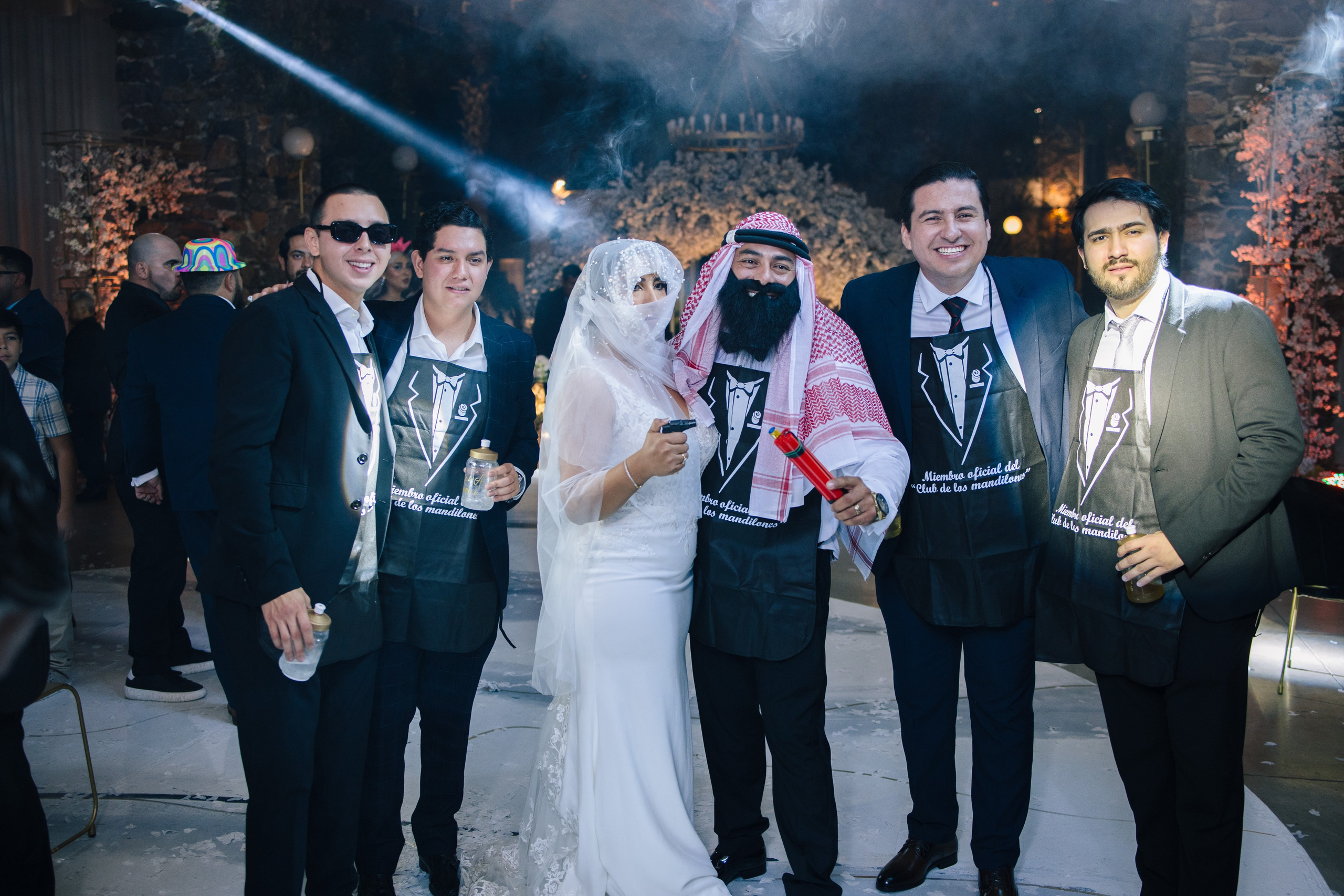 Alejandra y Salvador. Principal