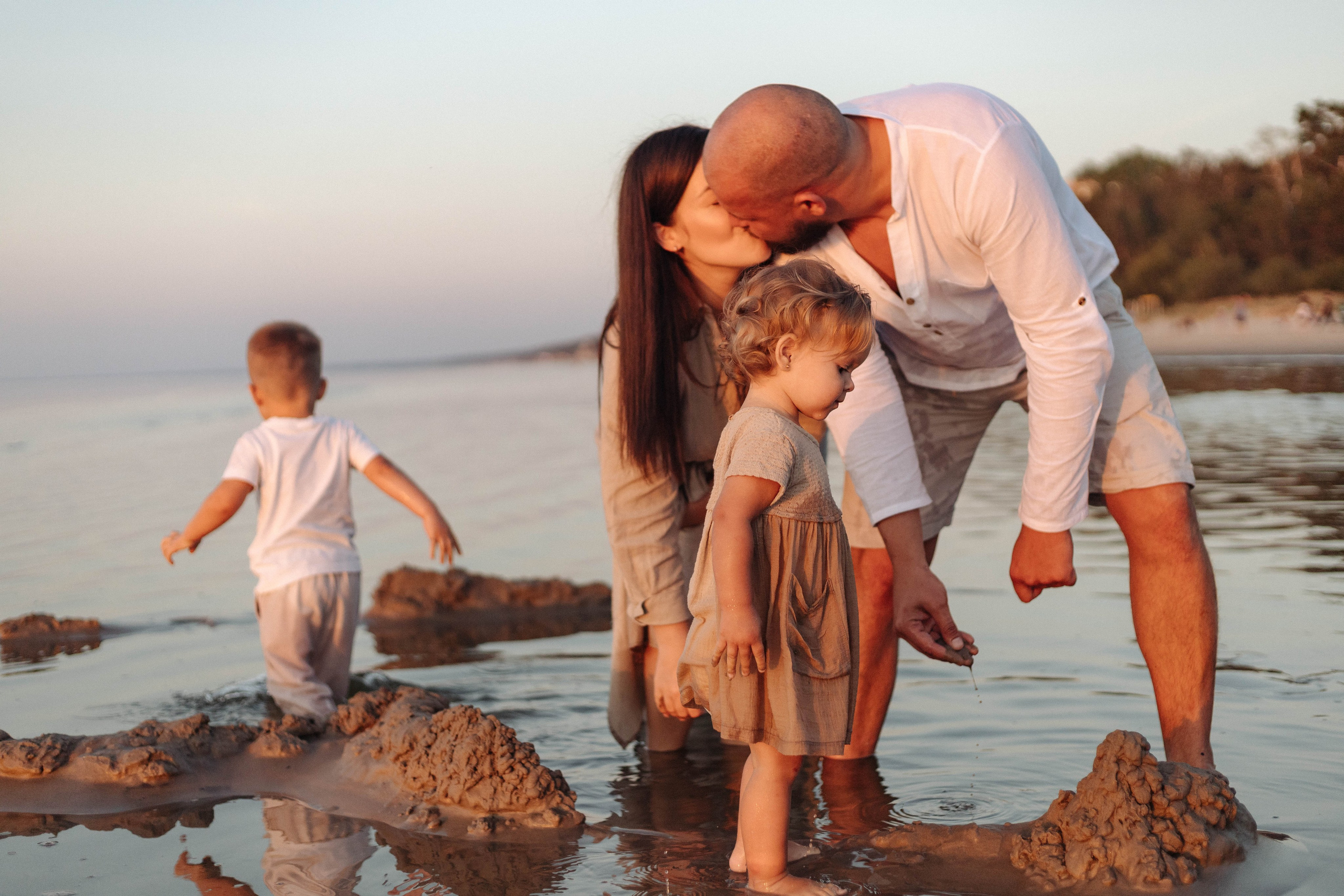 DIĀNAS ģimene. GALVENĀ