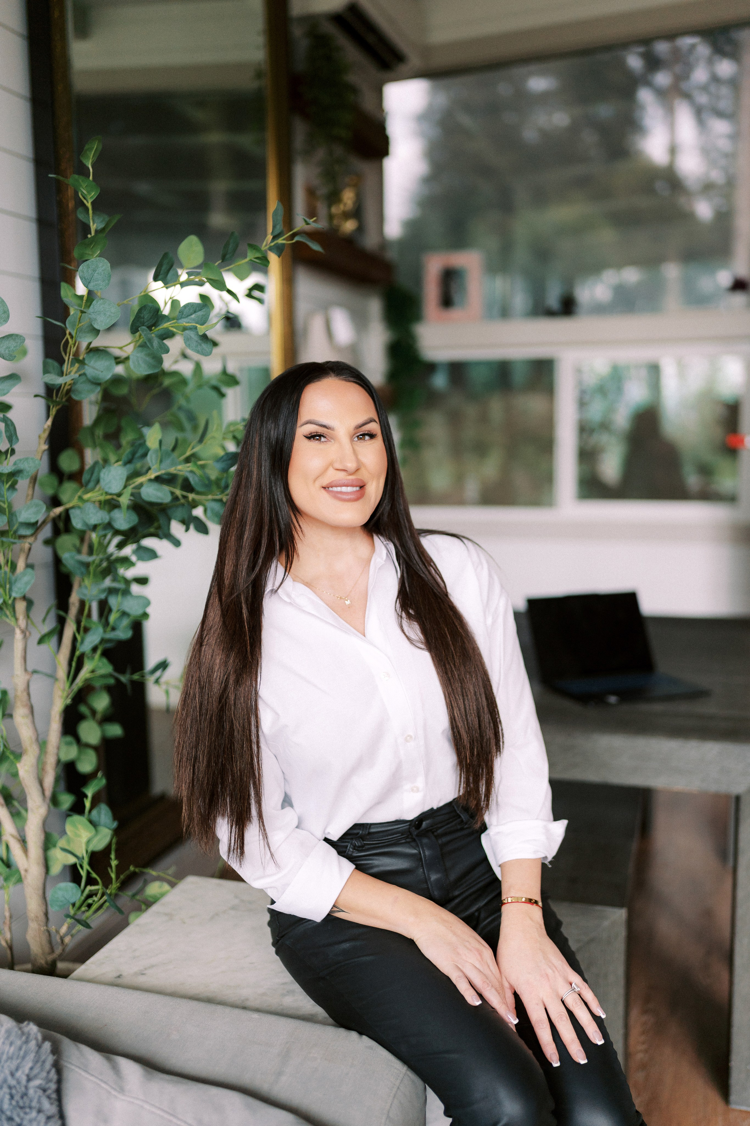 Business portrait. EVAN ARISTOV WEDDING PHOTOGRAPHY — Seattle Wedding Photographer