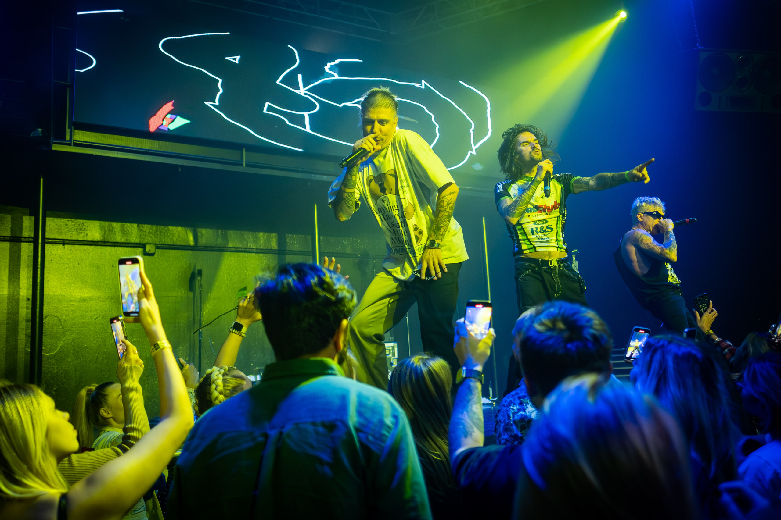 SHUMEI_YAKTAK_QUESTPISTOLS / 2023. Reportage concert portrait photography in the San Francisco Bay Area