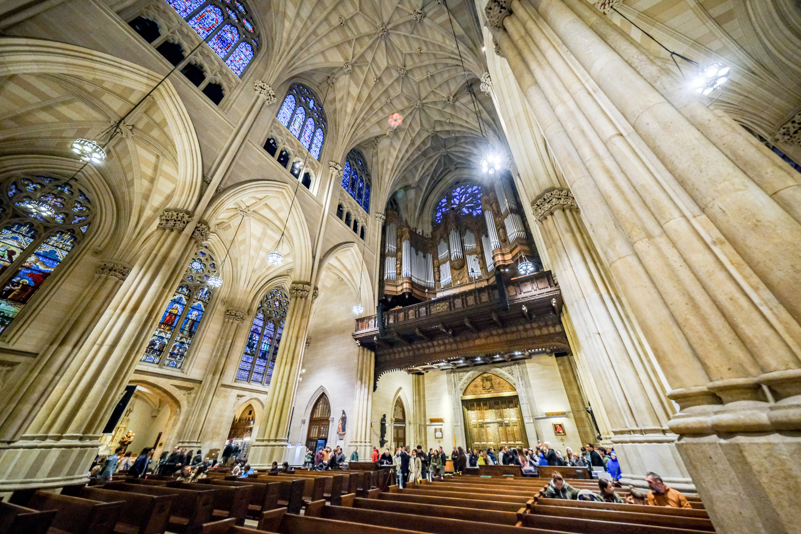 NEW YORK / 2025. Reportage concert portrait photography in the San Francisco Bay Area